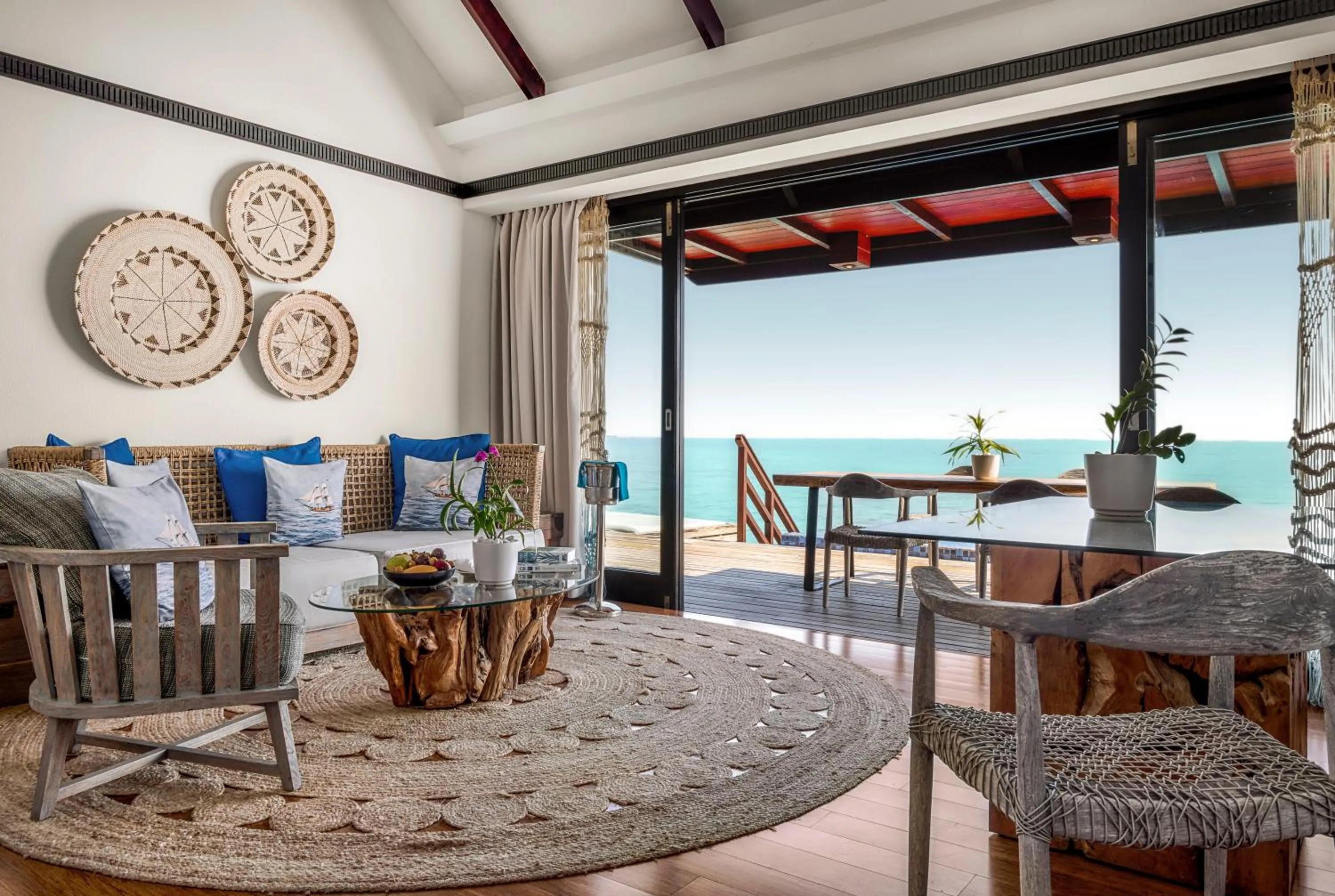 Living room in Grand Park Kodhipparu Maldives