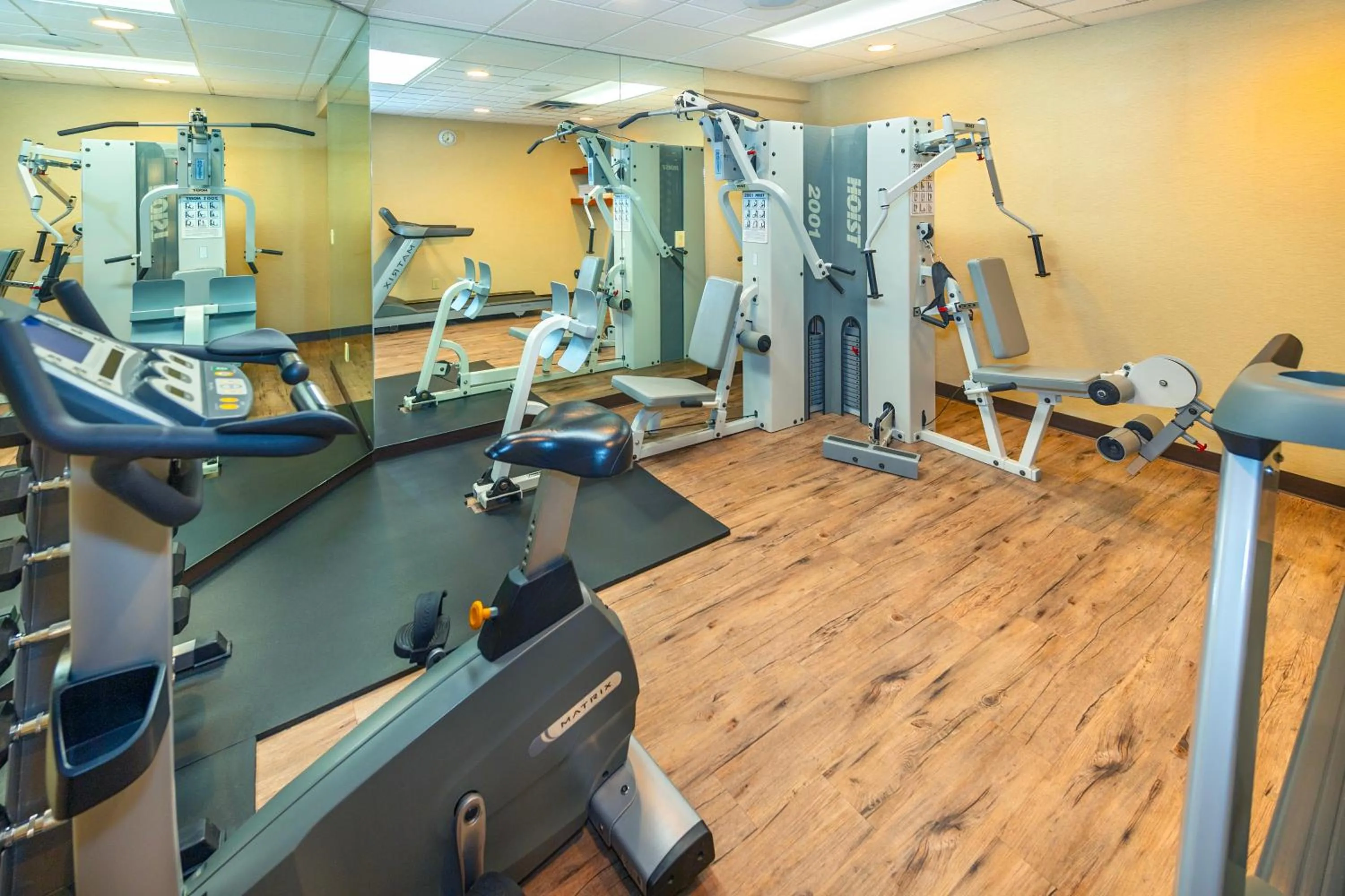 Fitness centre/facilities in Royal Canadian Lodge