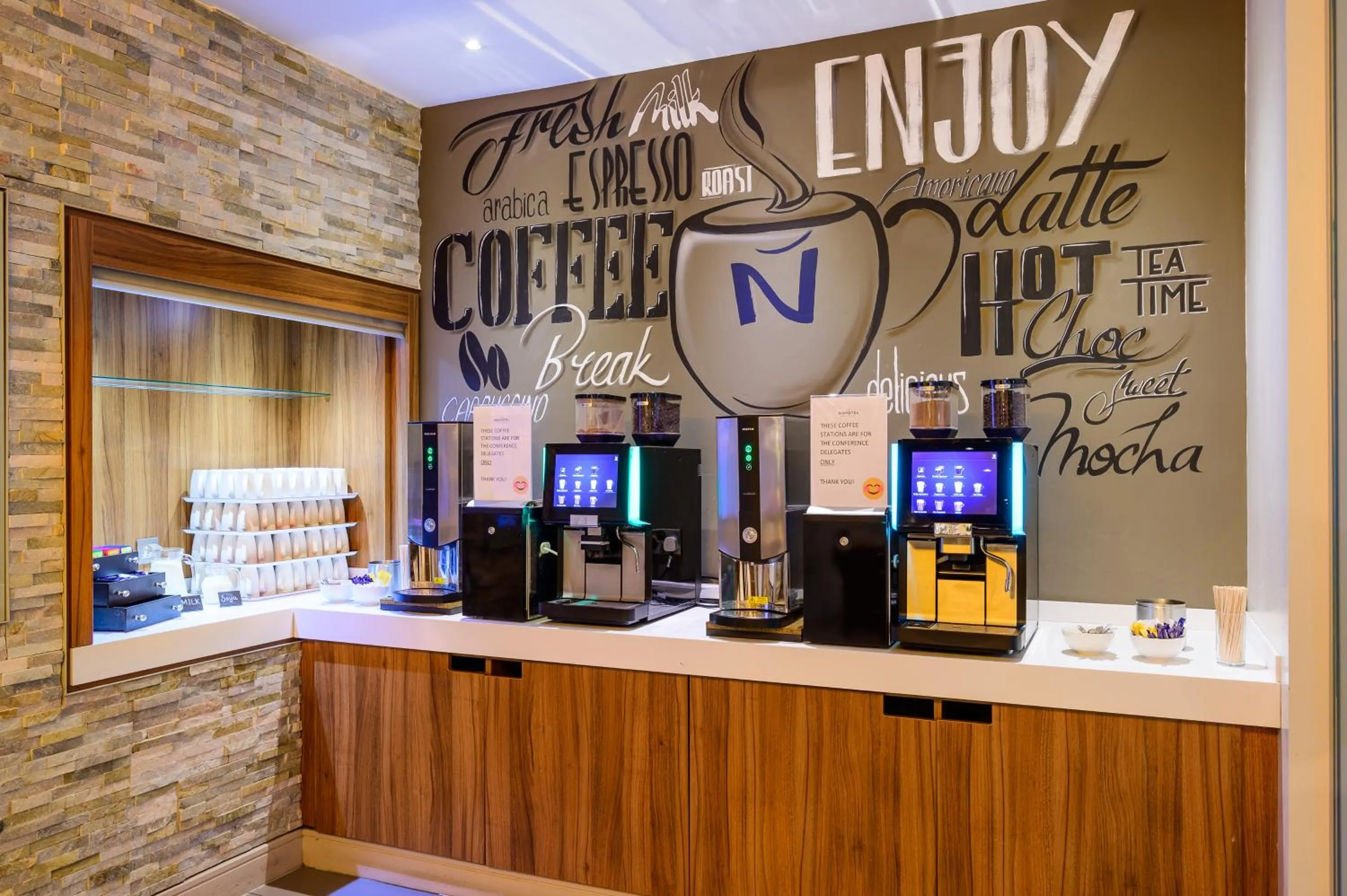 Coffee/tea facilities in Novotel Birmingham Centre