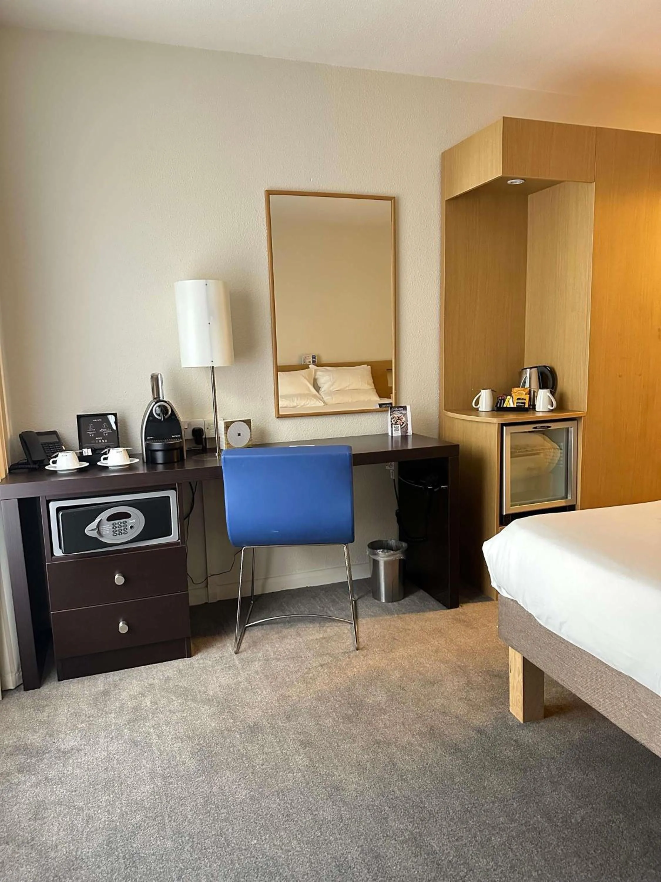 Bedroom, Bed in Novotel Birmingham Centre