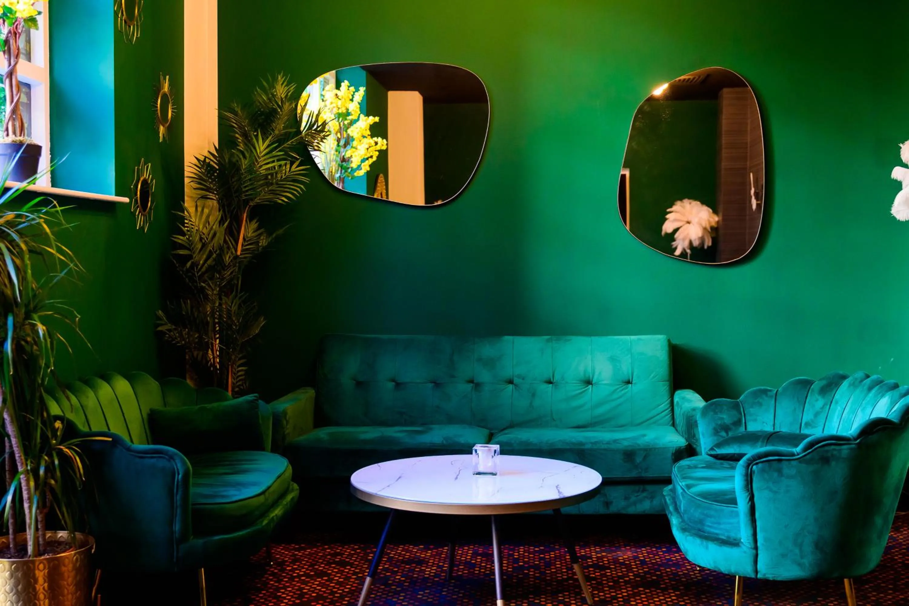 Lounge or bar in Novotel Birmingham Centre