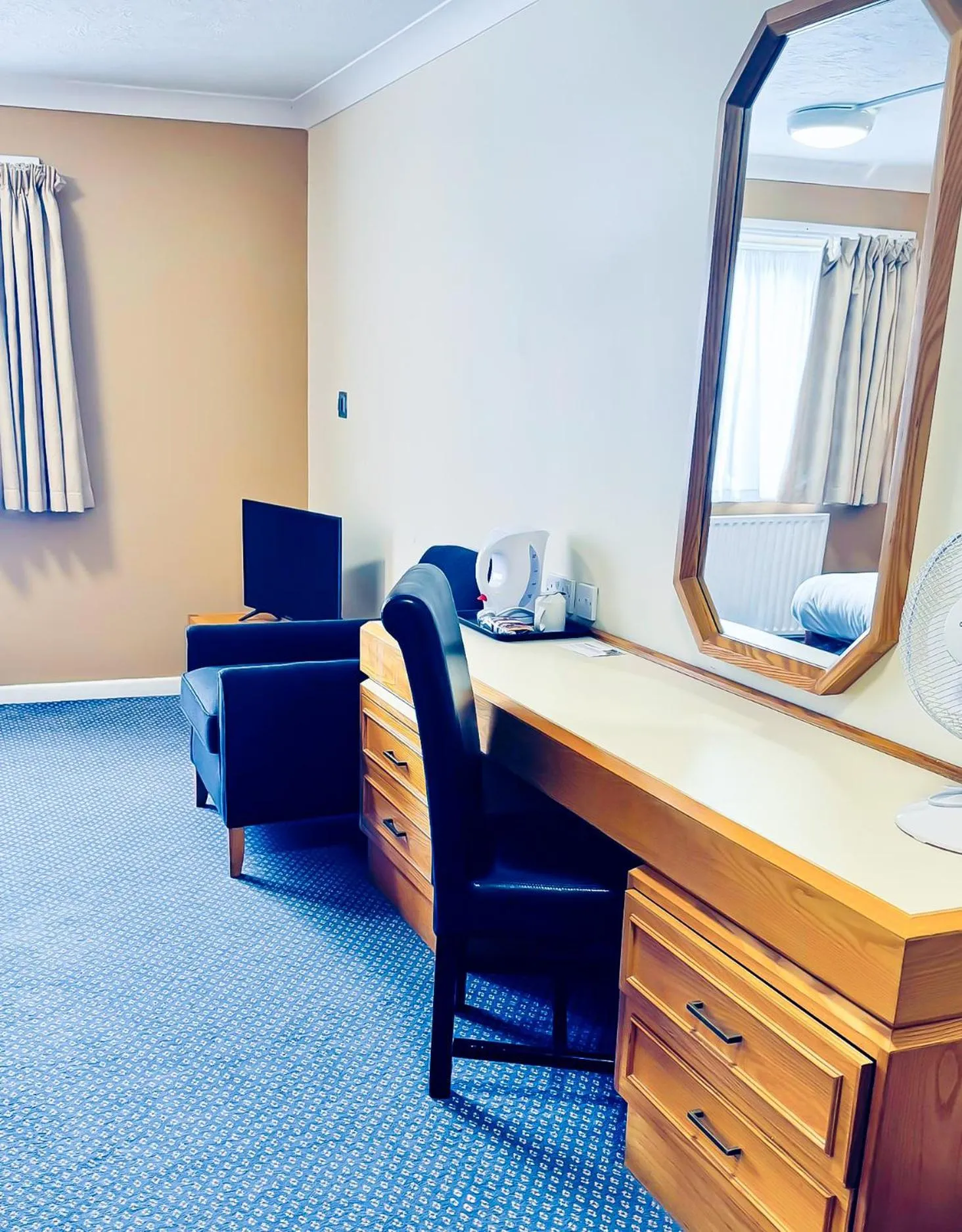 Bedroom in Carrington House Hotel