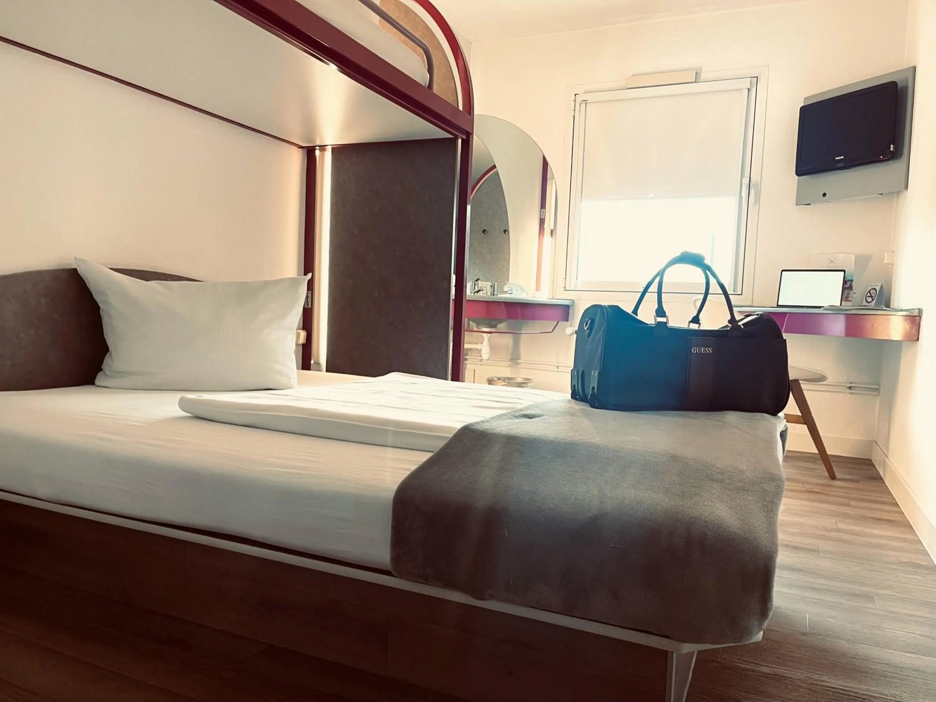 Photo of the whole room, Bed in Hotel K1 Nohra - bei Weimar