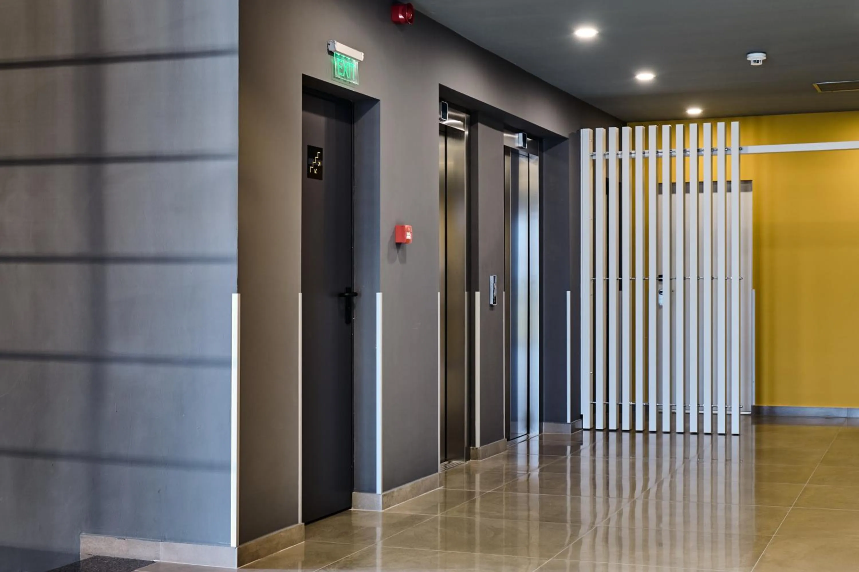 elevator in ibis Styles Arad