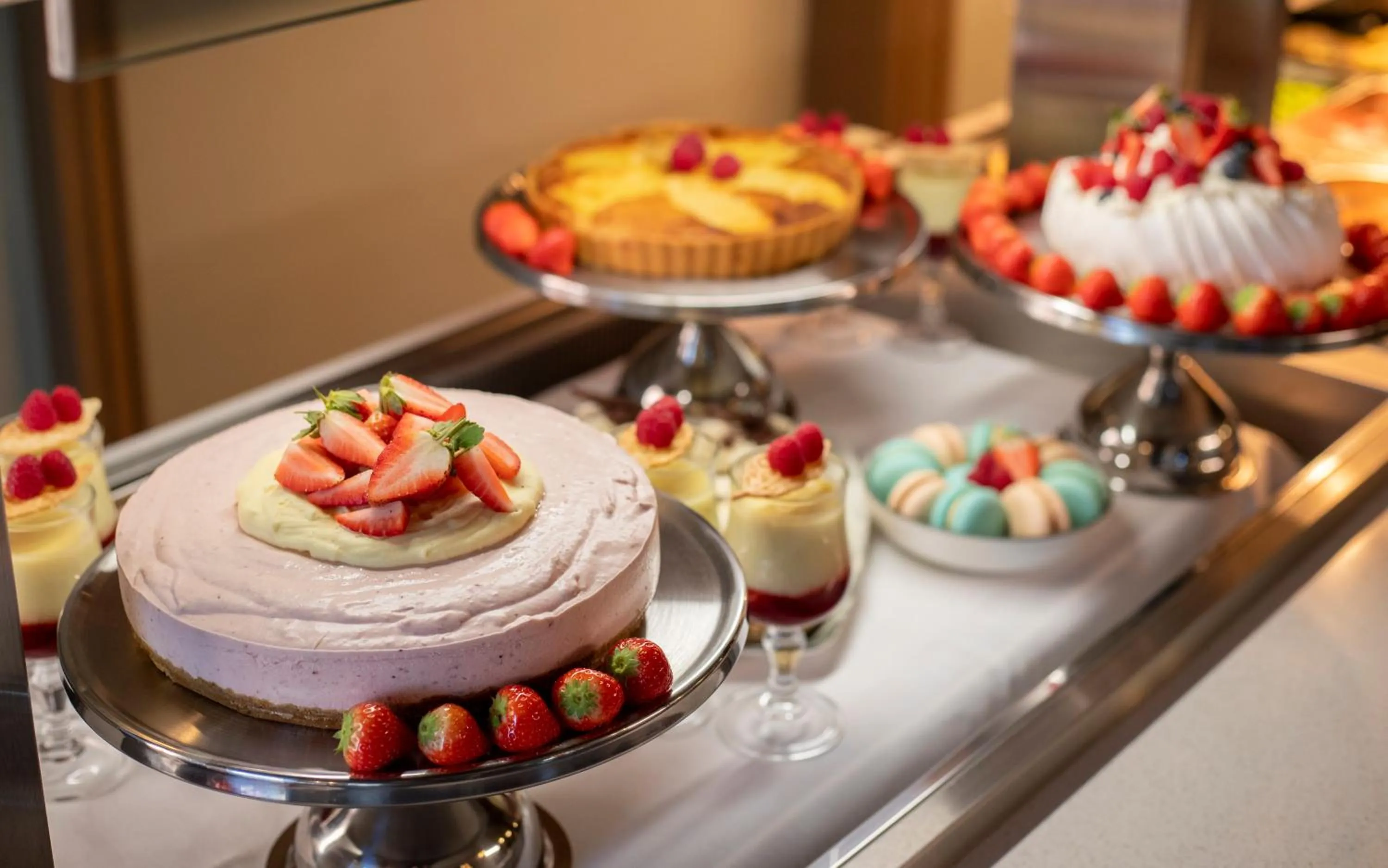 Restaurant/places to eat in Temple Gate Hotel