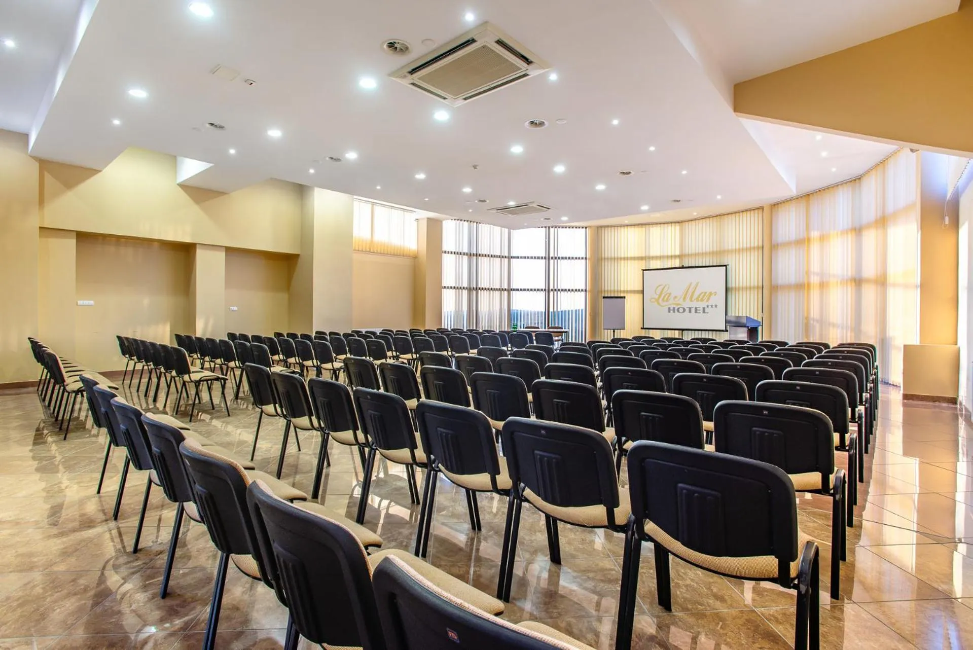 Meeting/conference room in Hotel La Mar