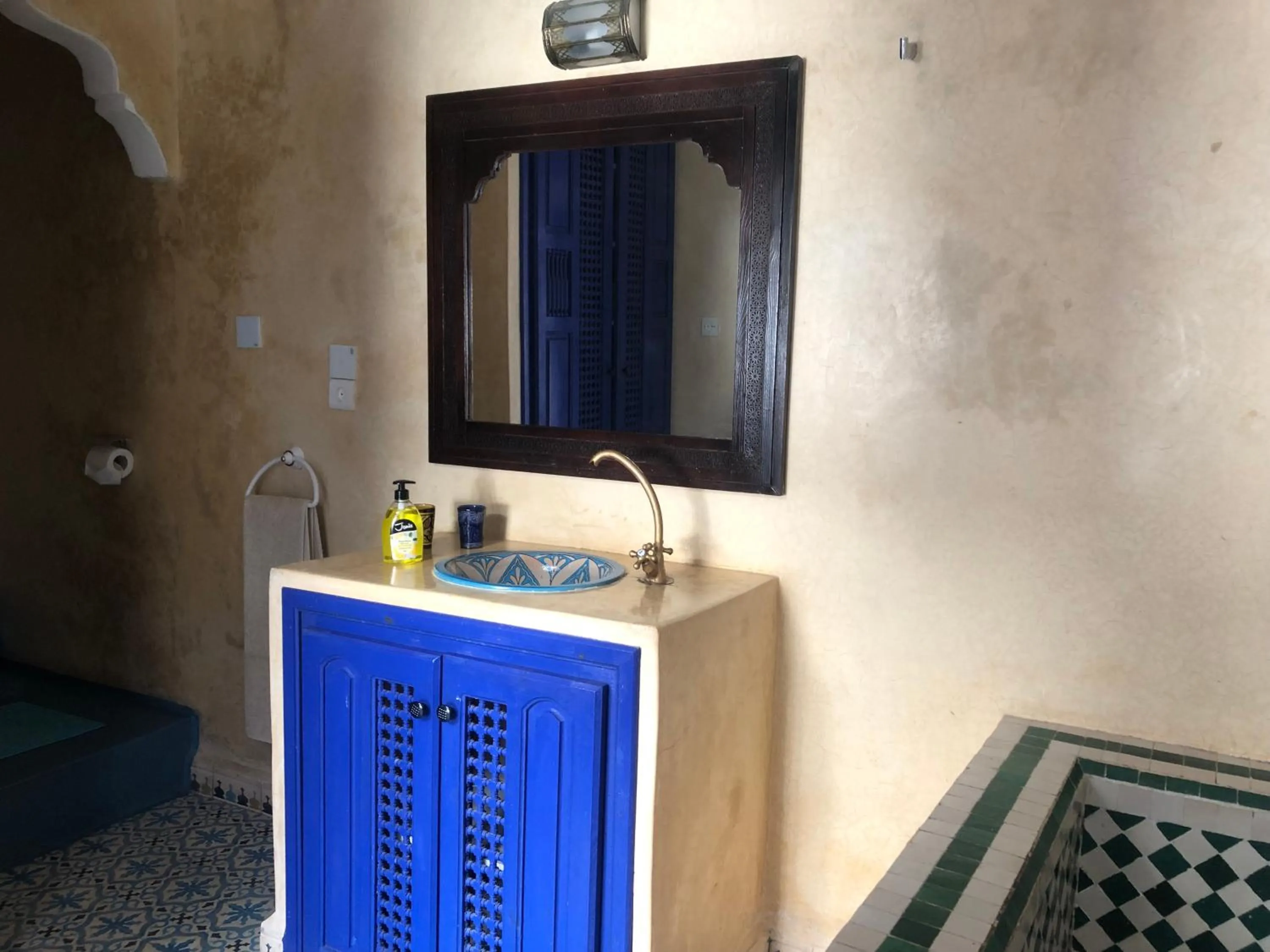 Bathroom in Riad Gloria