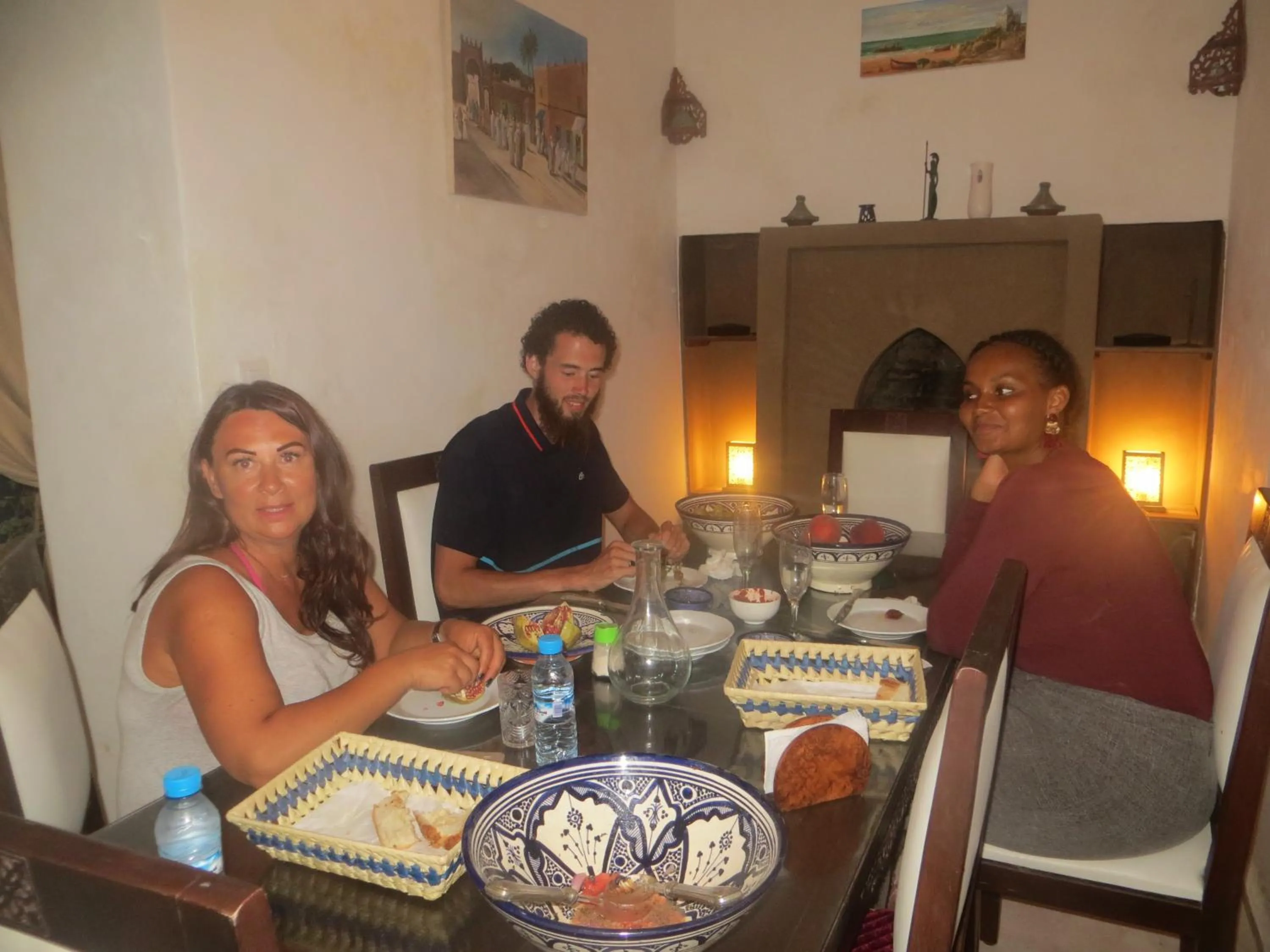 Restaurant/places to eat in Riad Gloria