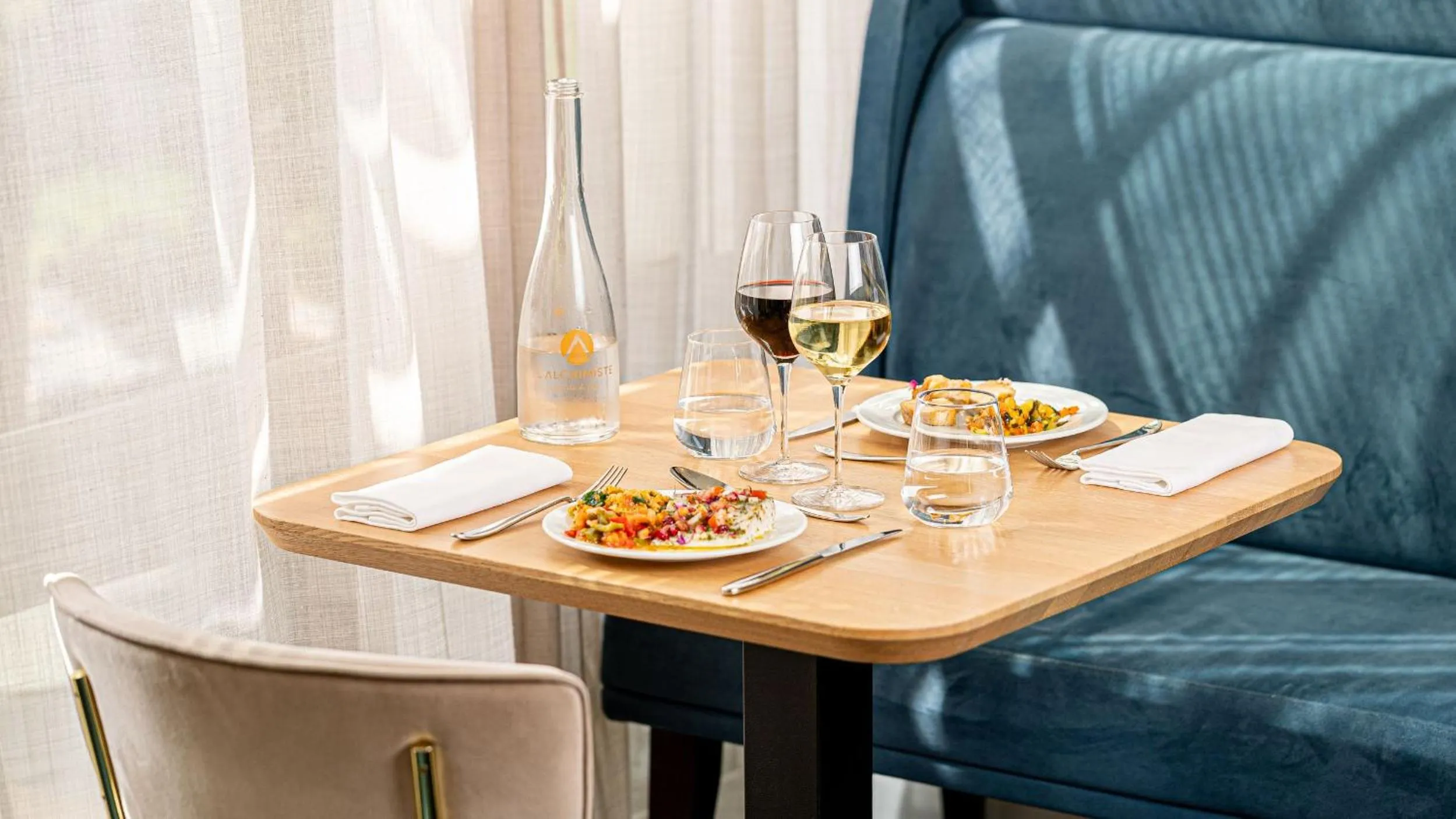 Restaurant/places to eat in Golden Tulip Aix les Bains - Hotel & Spa