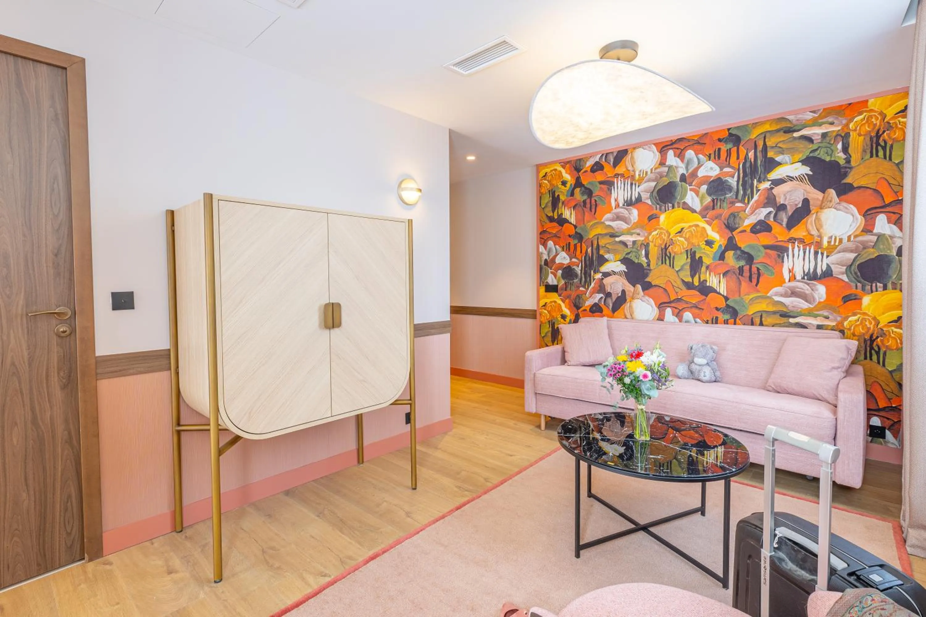 Living room in Golden Tulip Aix les Bains - Hotel & Spa