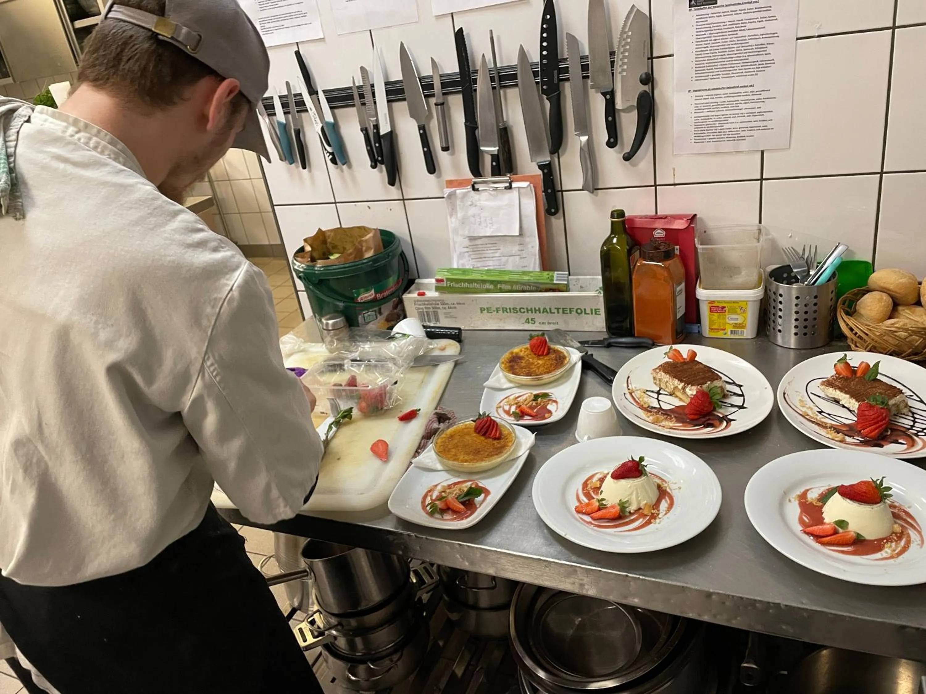 kitchen in dS Hotel Gronau