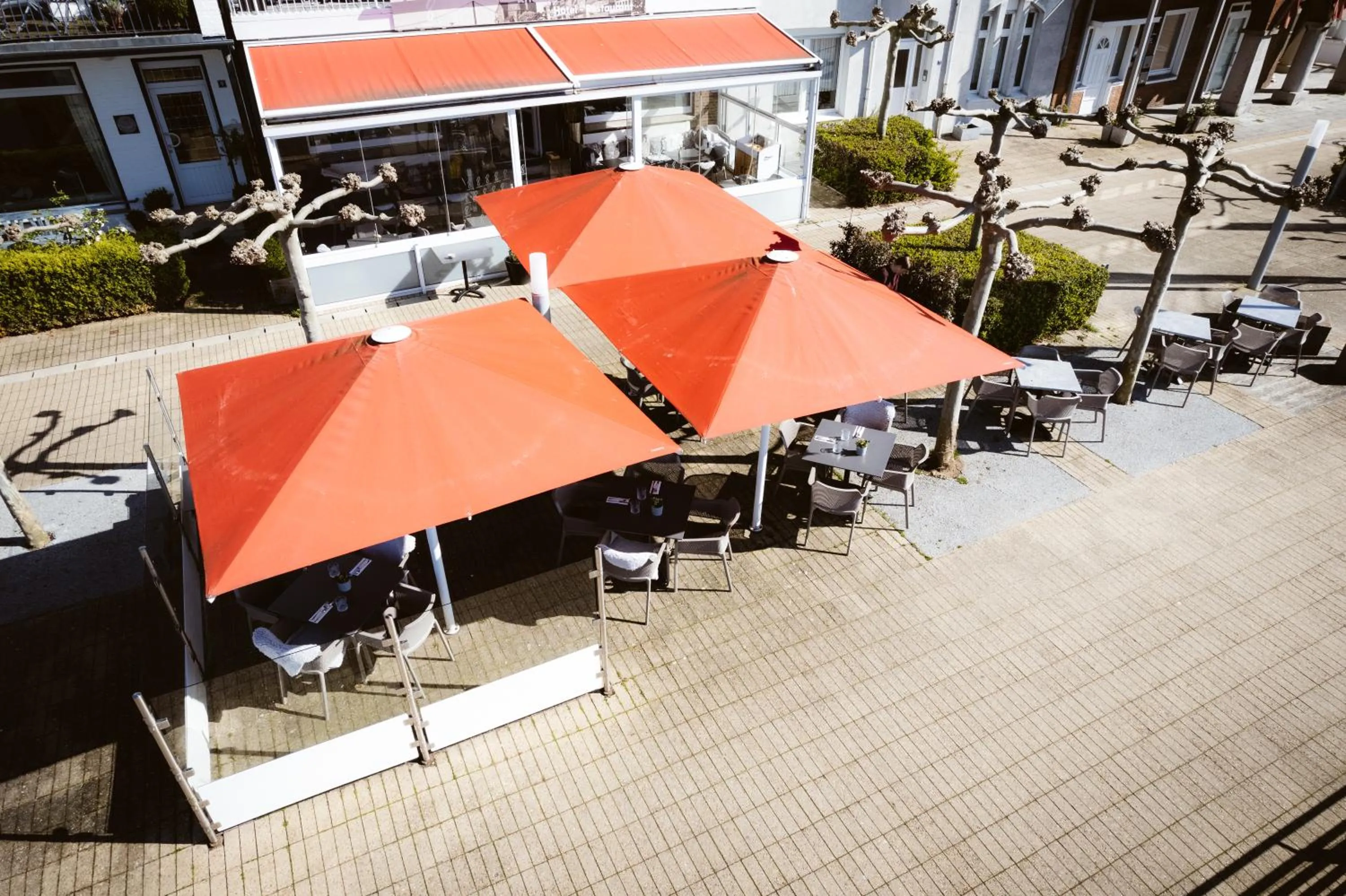 Property building in Hotel Rheinpromenade8