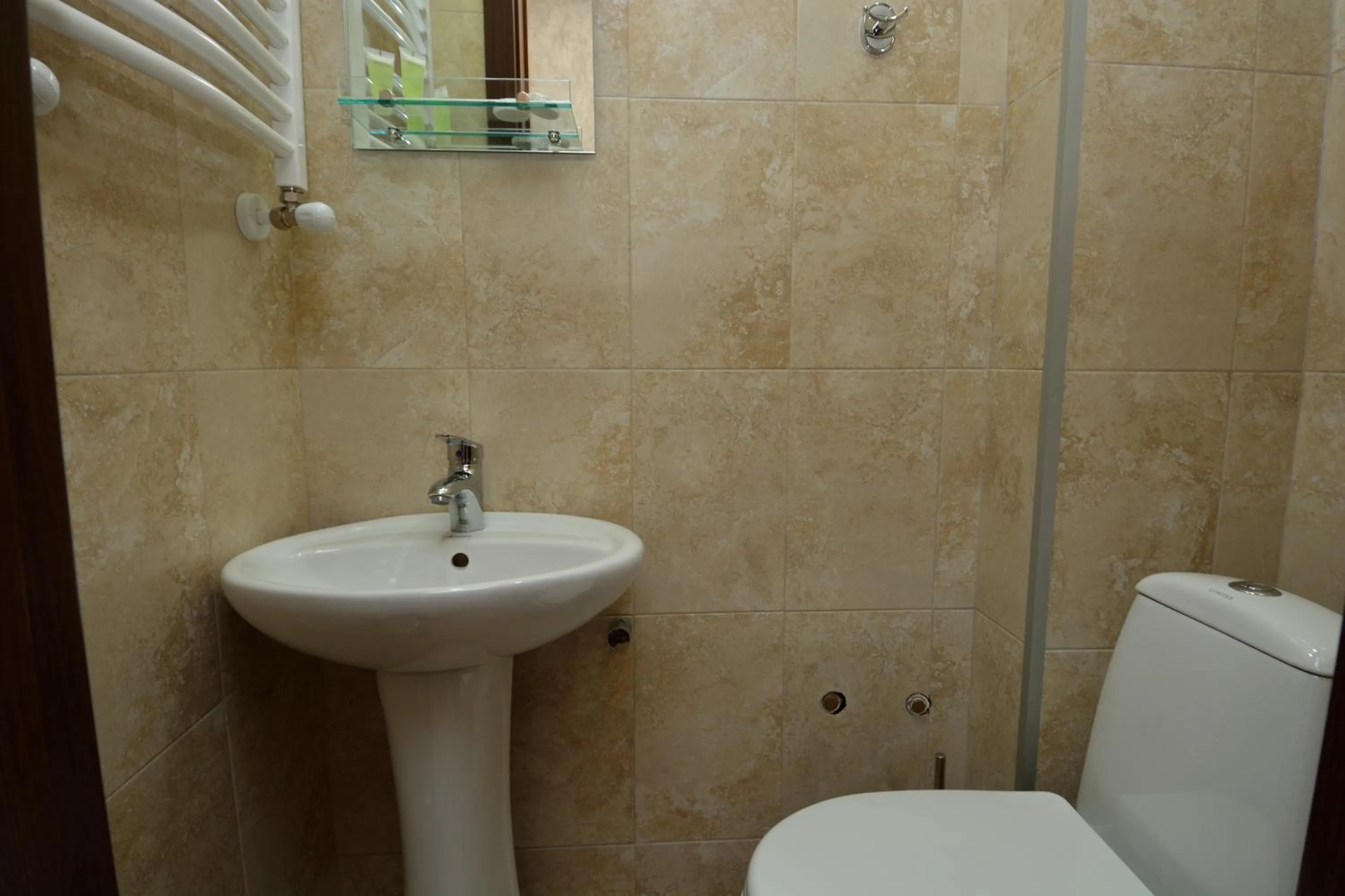 Toilet in Dat Exx Apartments on Marjanishvili