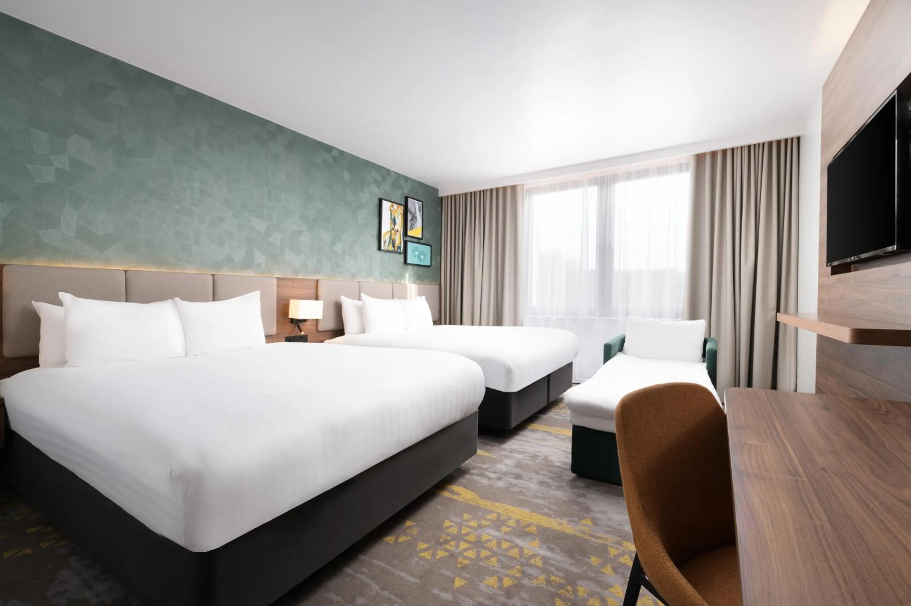 Bedroom, Bed in Holiday Inn London Gatwick - Worth by IHG