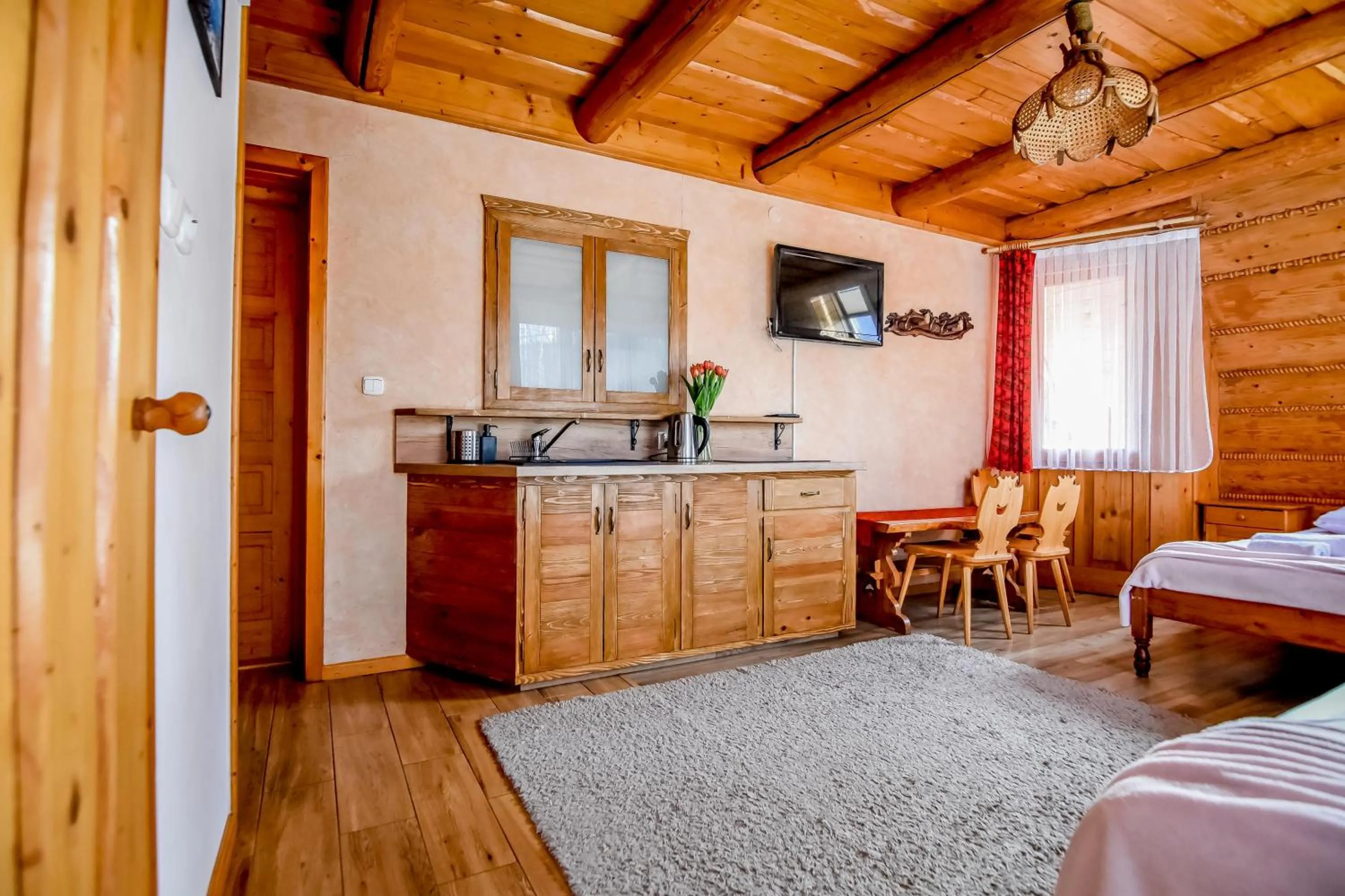 Kitchen or kitchenette, Bed in U Króla