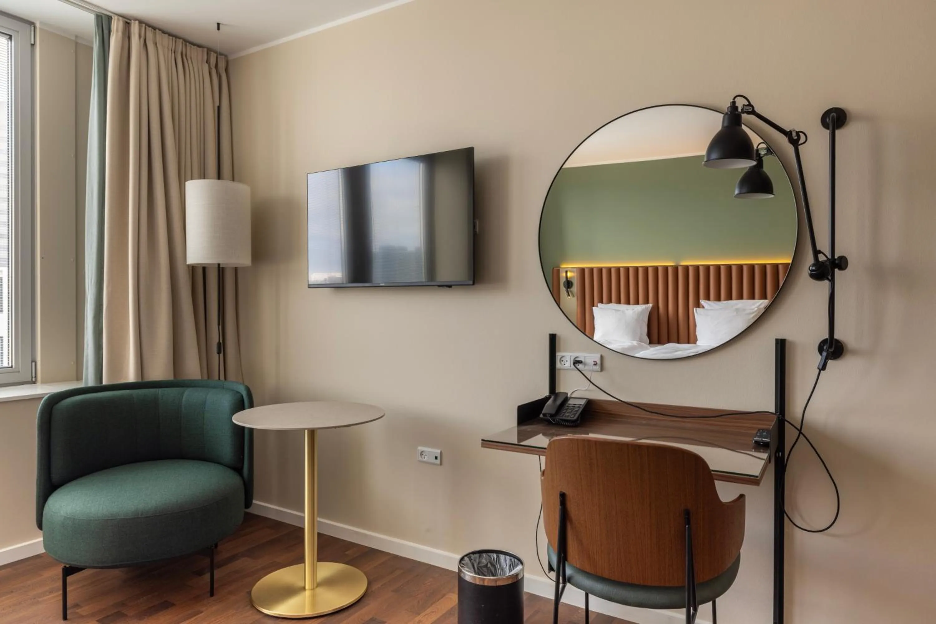 TV and multimedia in Imperial Hotel