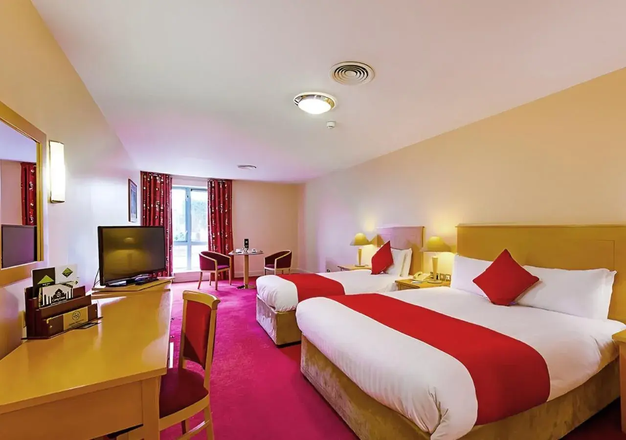 Twin Room in Great National South Court Hotel Twin Room in Great National South Court Hotel