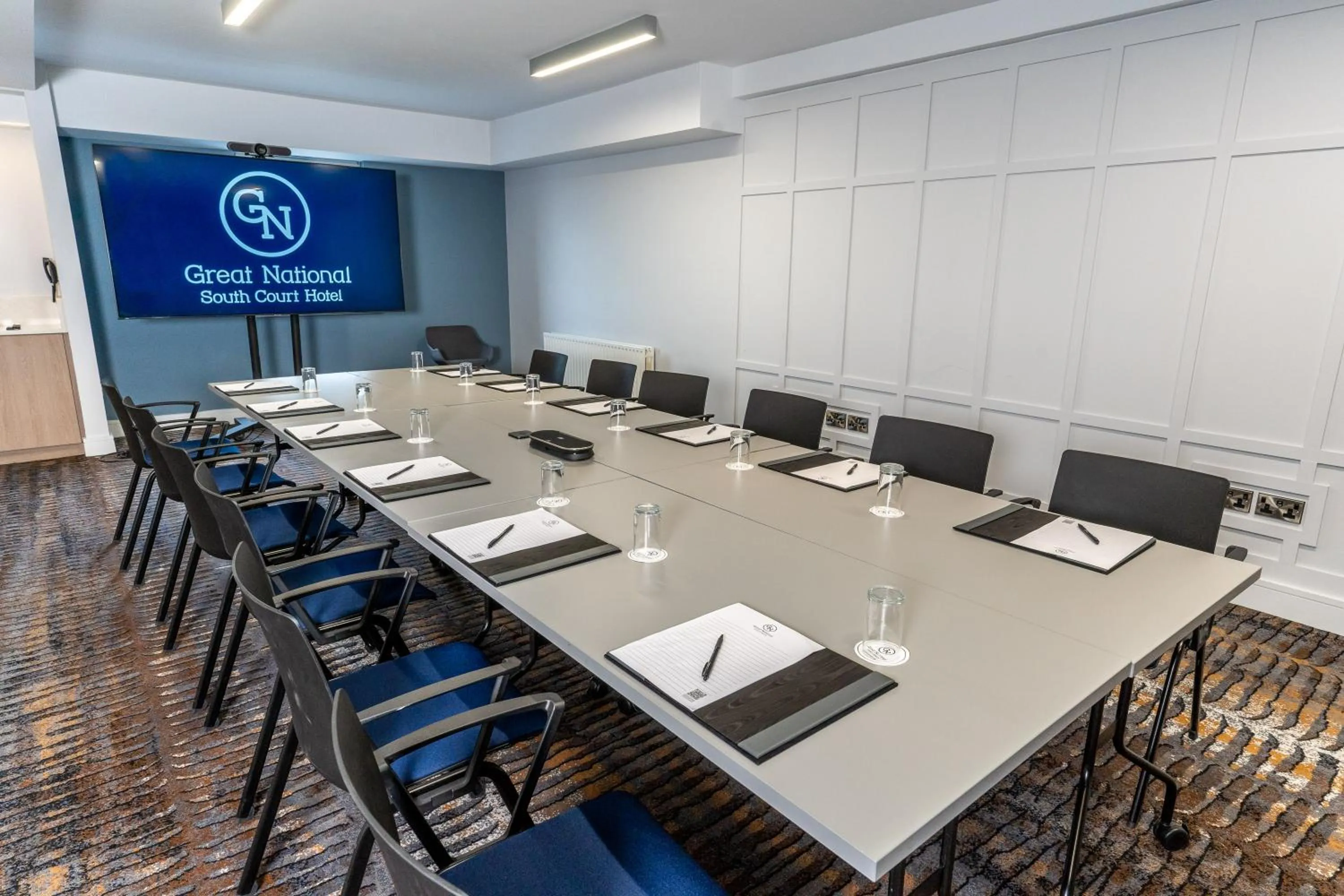 Meeting/conference room in Great National South Court Hotel