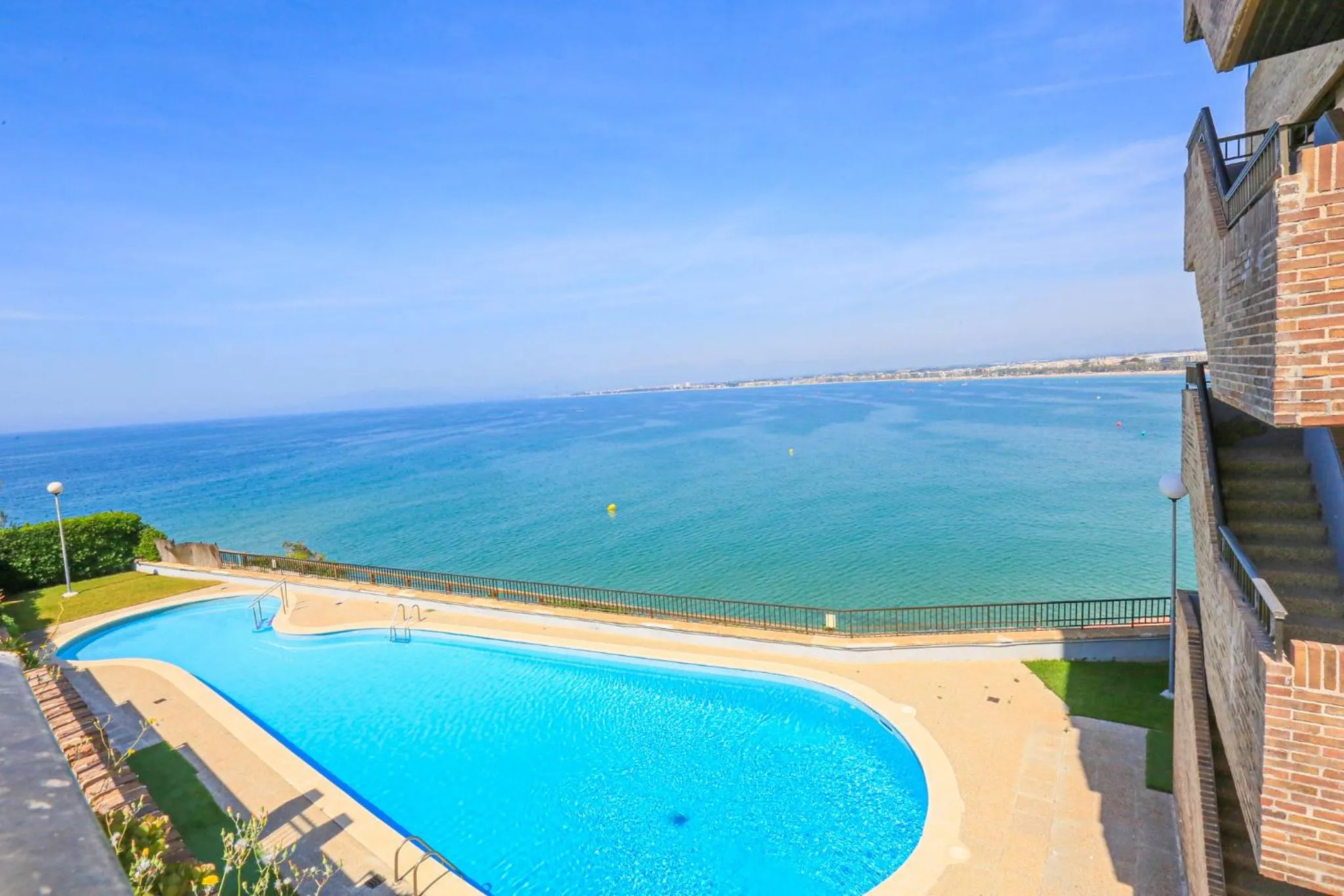 LITORAL COSTA DORADA - MARGON Only families
