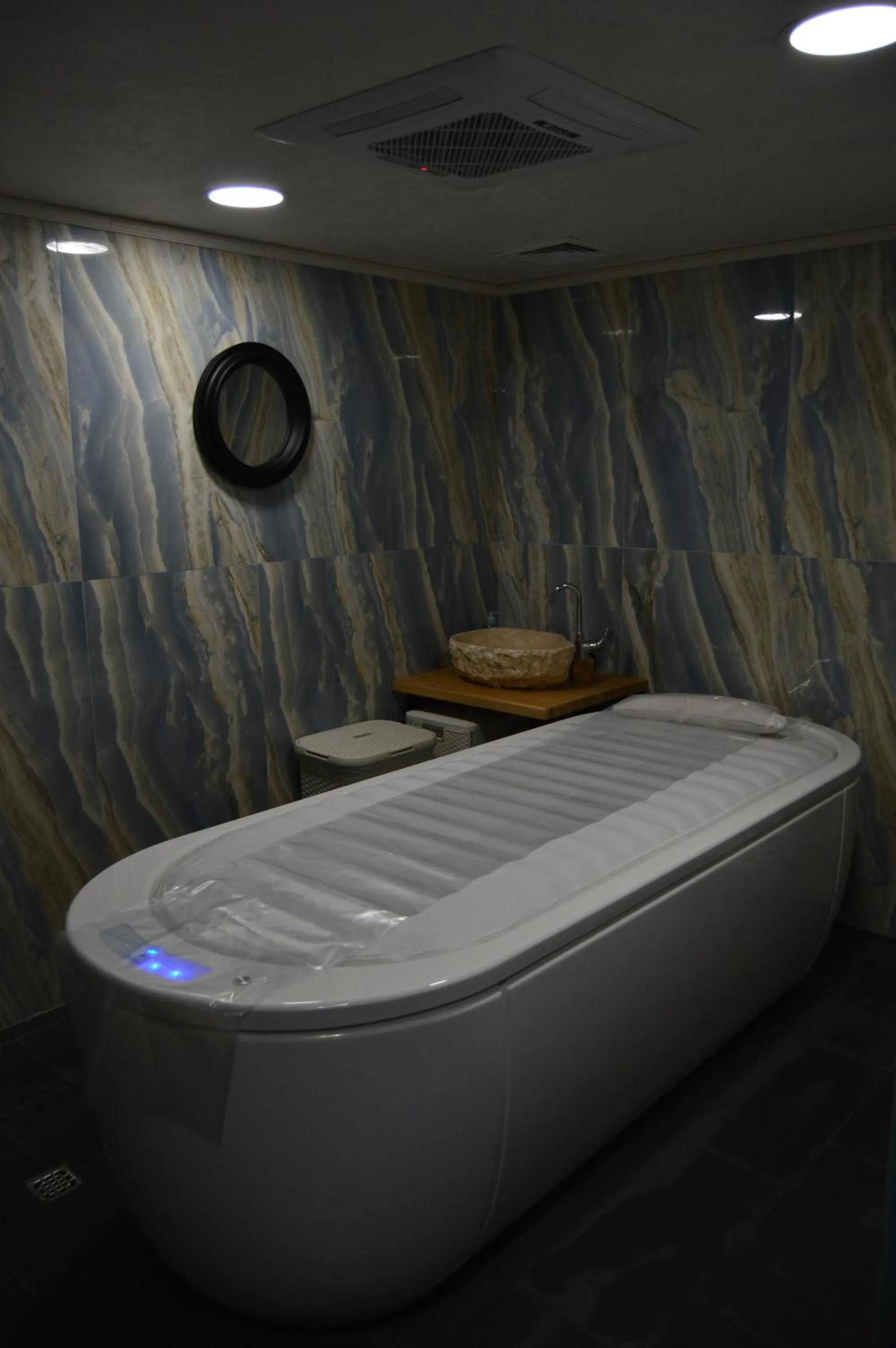 Hot Tub, Bed in ECO Therma Village - Mineral Pool & SPA & All Inclusive