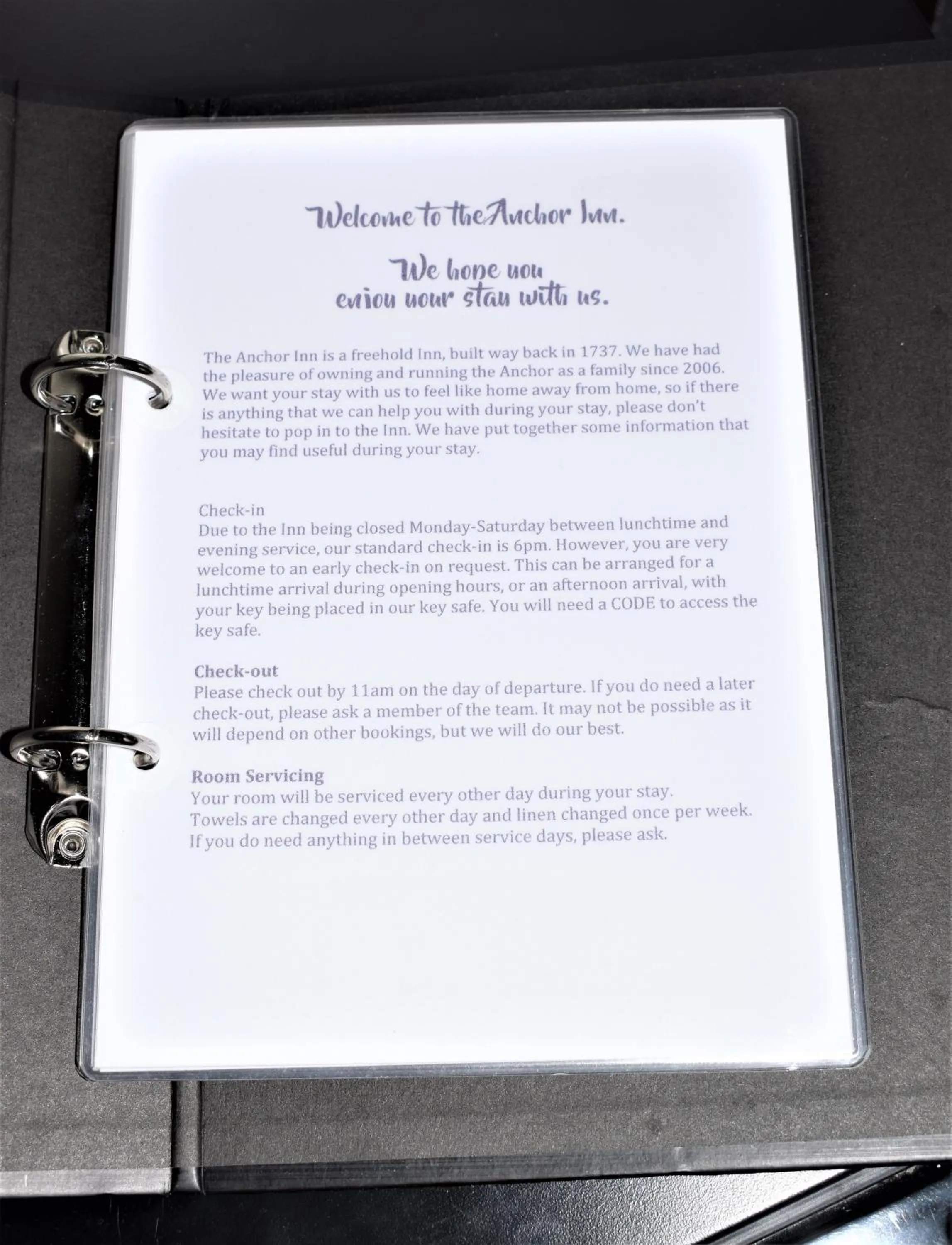 Logo/Certificate/Sign in Anchor Inn