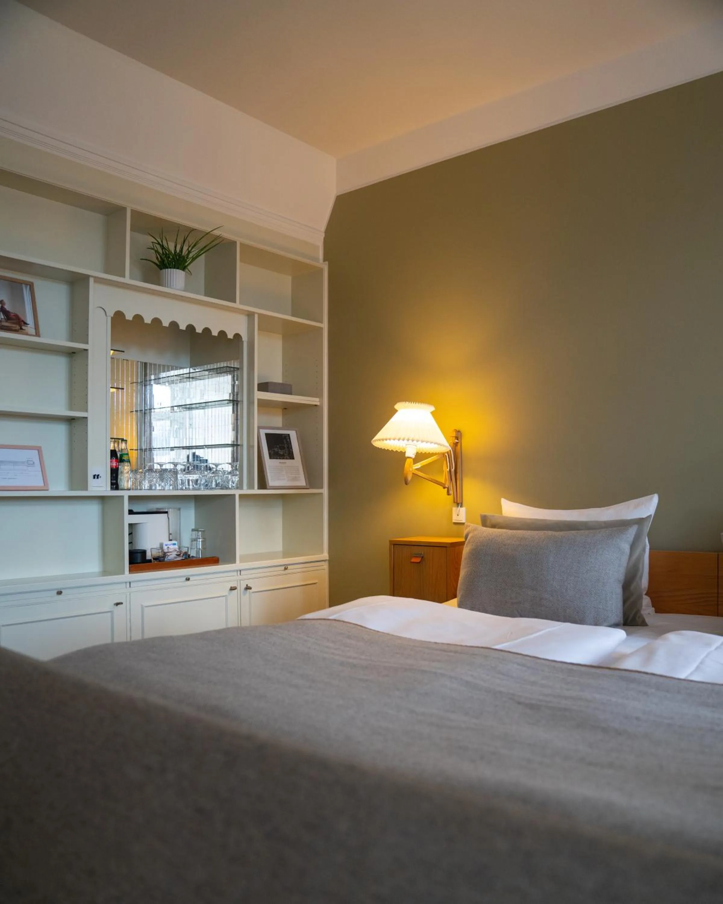 Bed in Hotel Alexandra