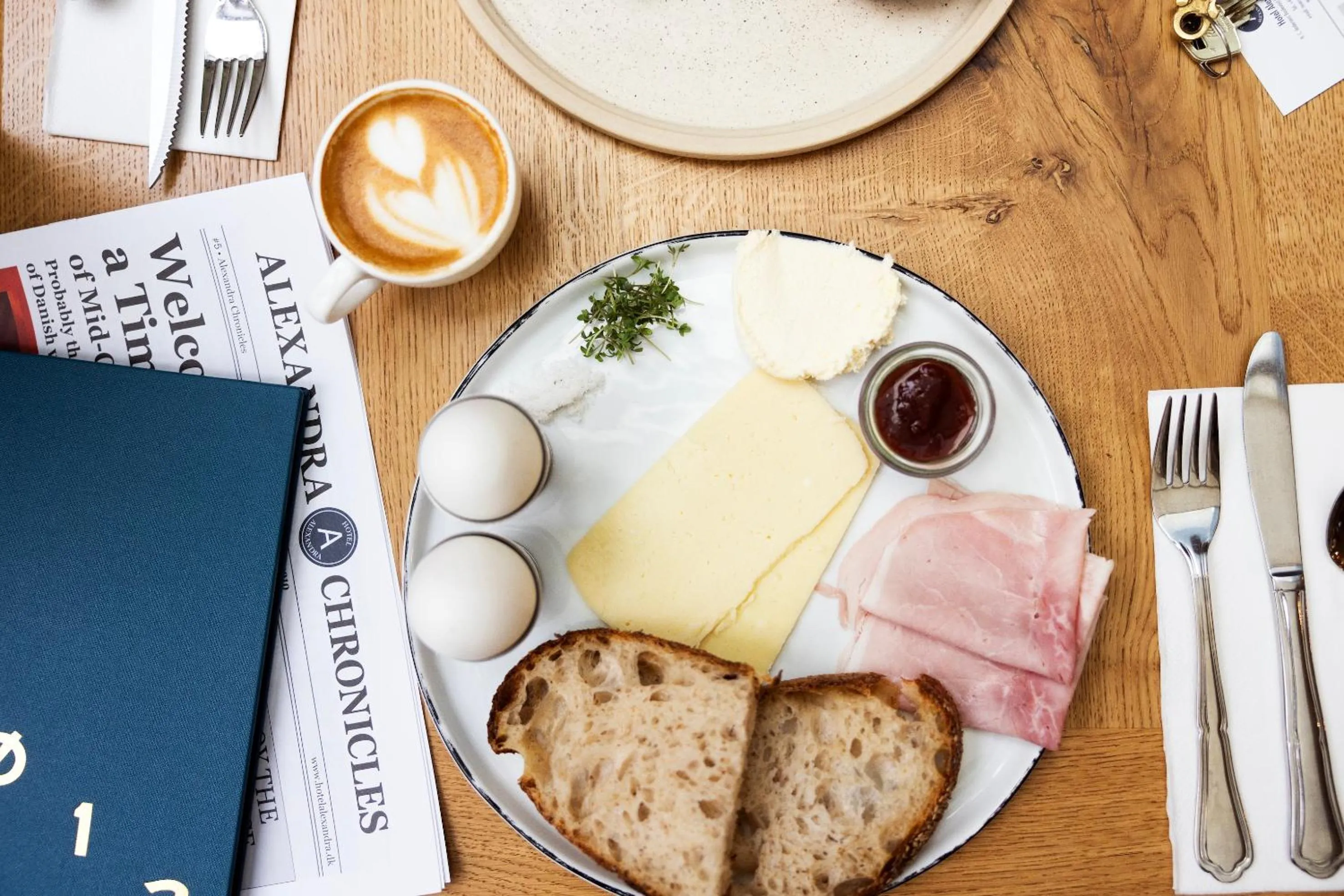 Breakfast in Hotel Alexandra