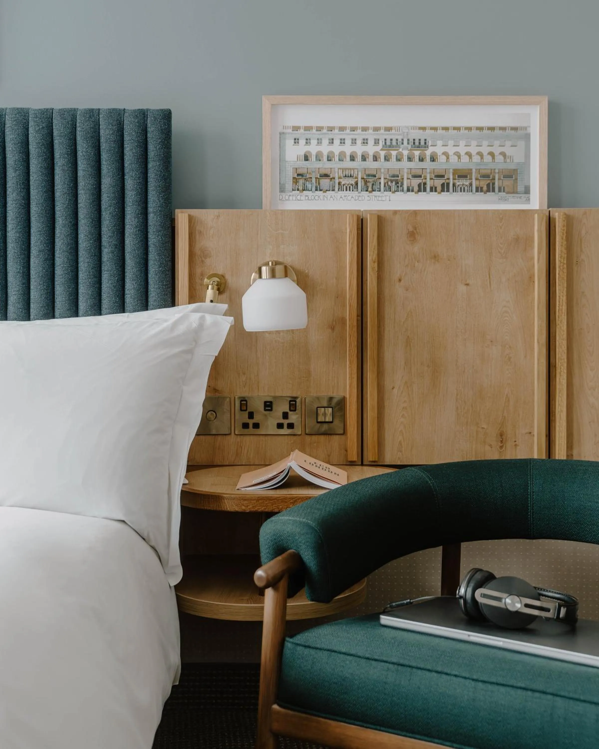 Bedroom, Bed in Club Quarters Hotel St Paul's, London