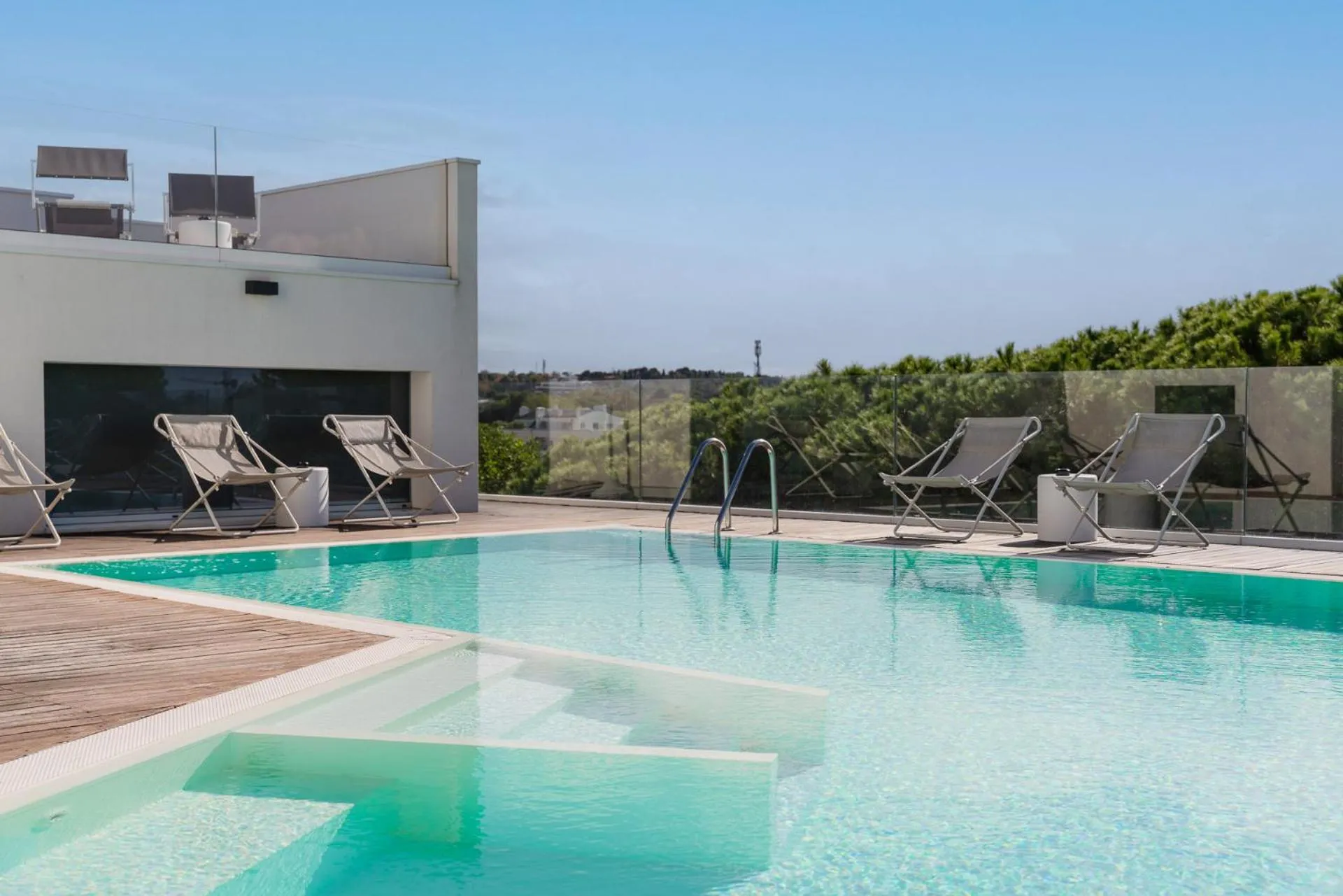 Pool view in Dan Hotel