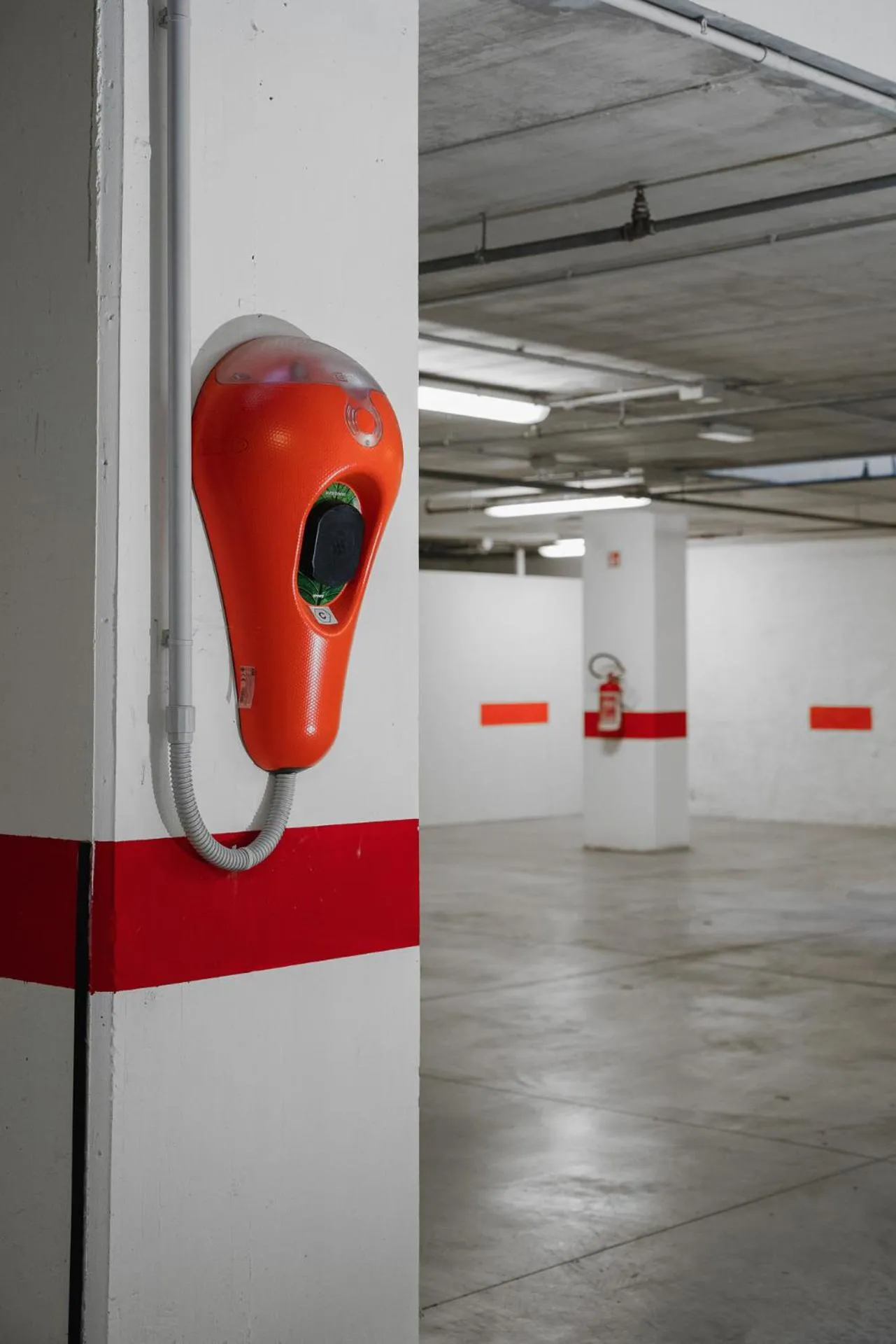 Parking in Dan Hotel