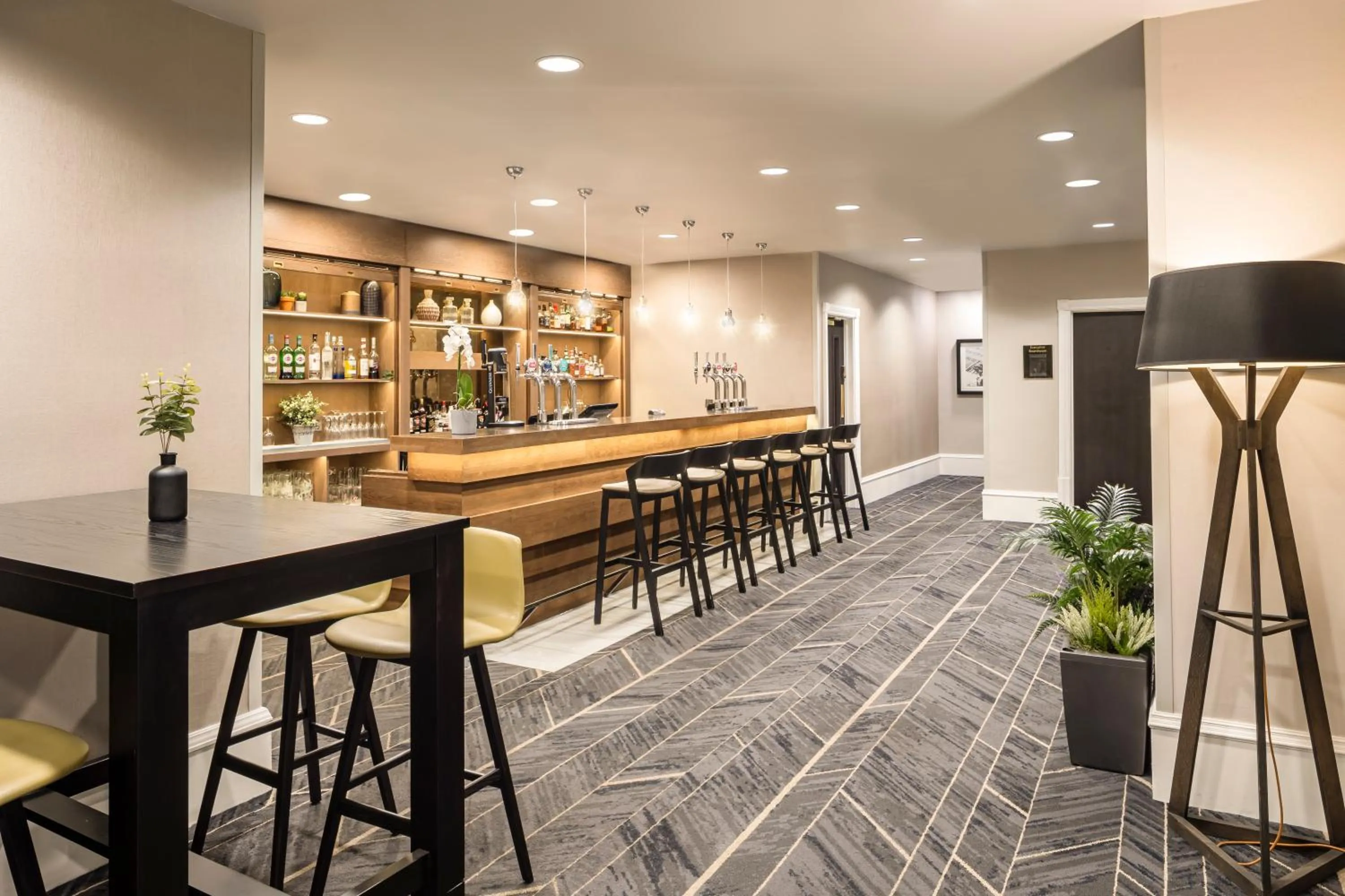 Meeting/conference room in Crowne Plaza Leeds by IHG