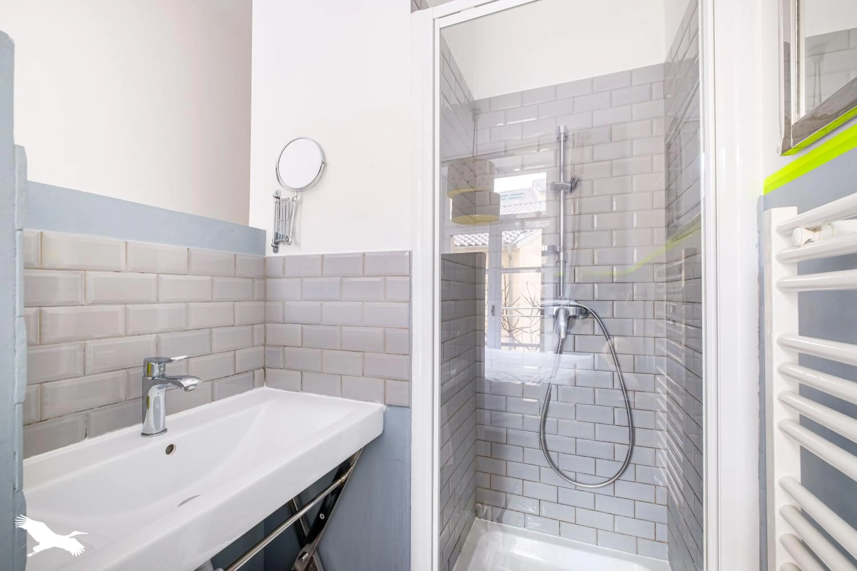 Bathroom in Hôtel de la Croix-Rousse