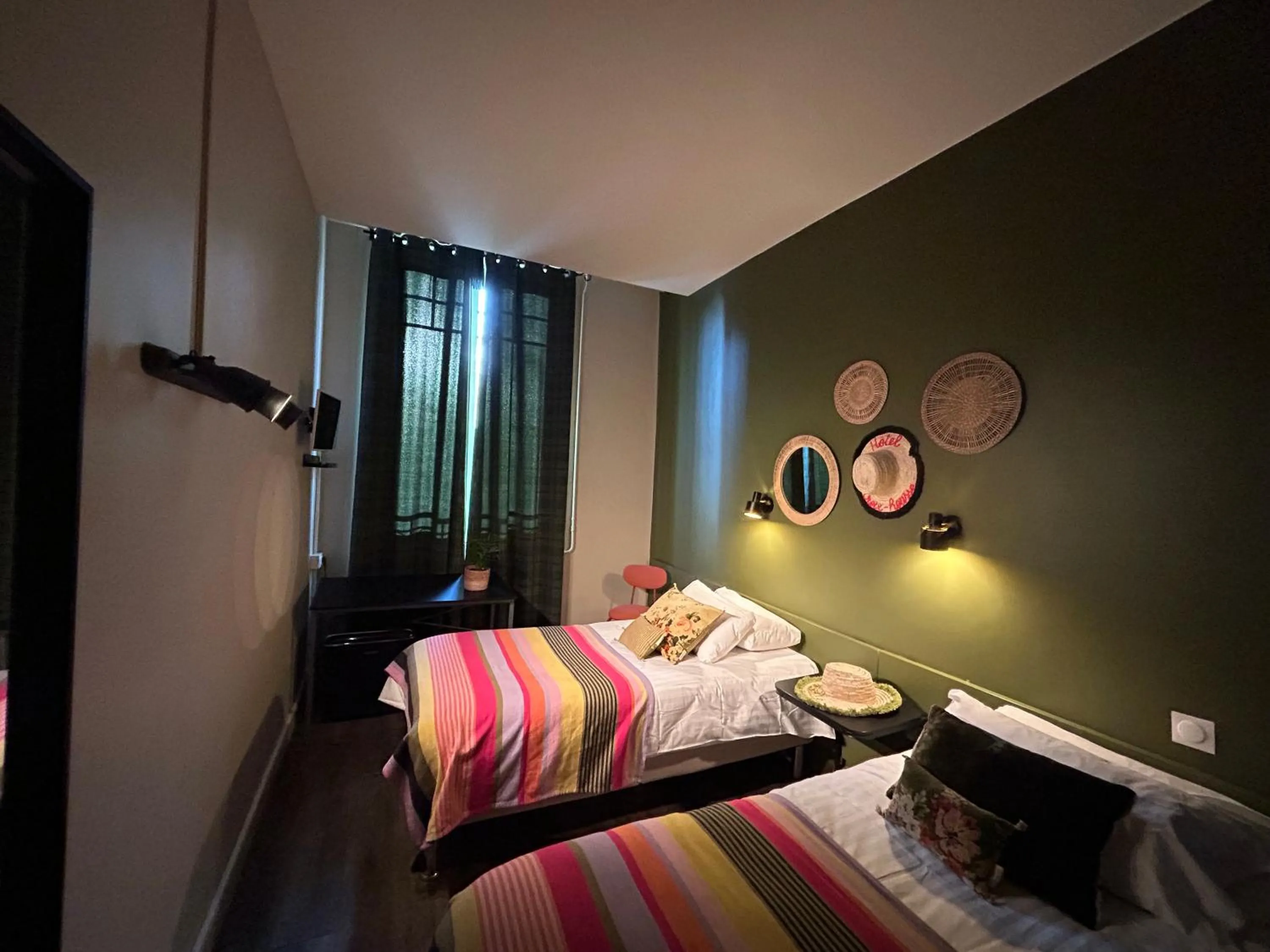 Photo of the whole room, Bed in Hôtel de la Croix-Rousse