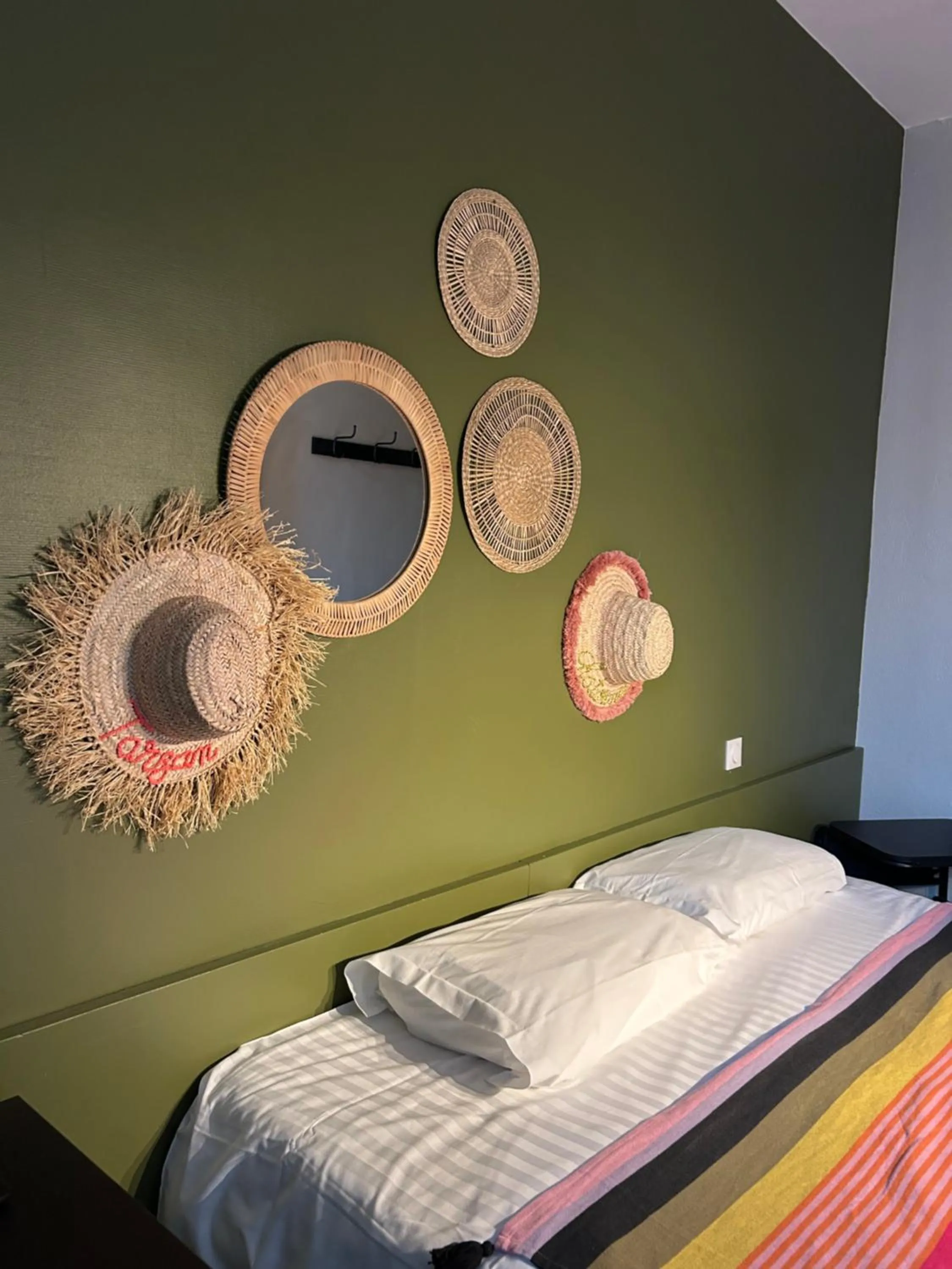 Bedroom, Bed in Hôtel de la Croix-Rousse