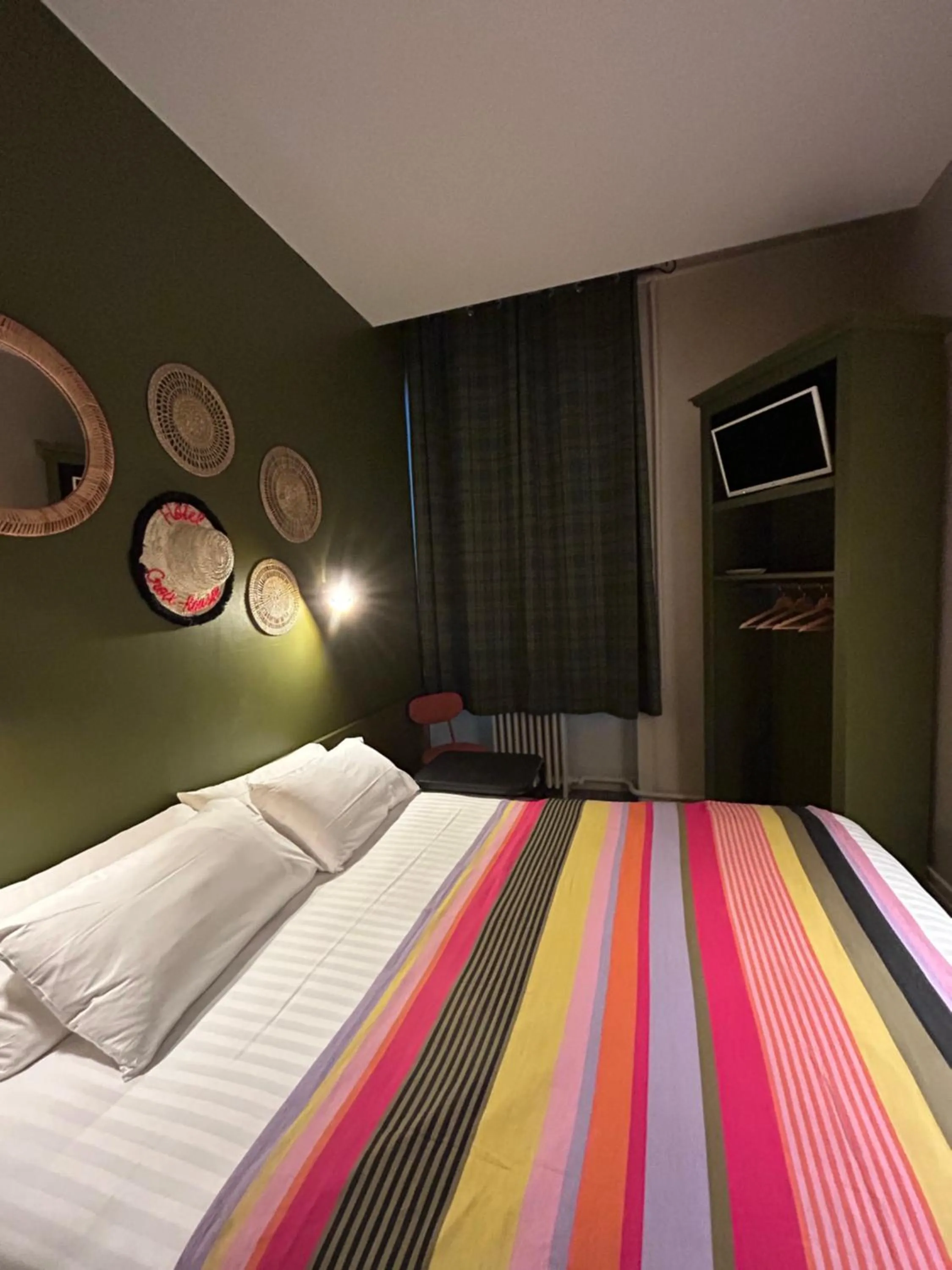 Photo of the whole room, Bed in Hôtel de la Croix-Rousse