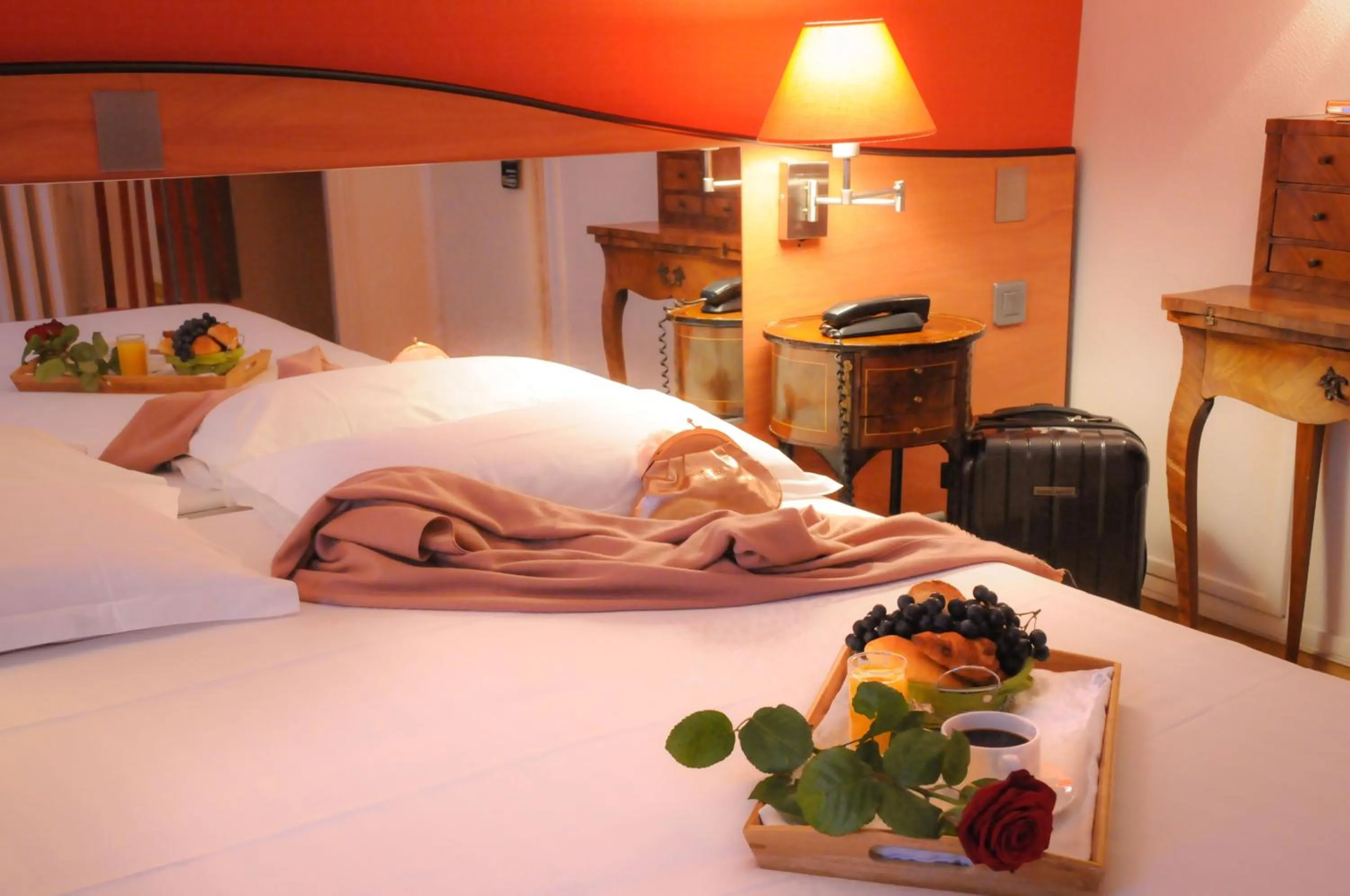 Decorative detail, Bed in Hotel Eden Montmartre