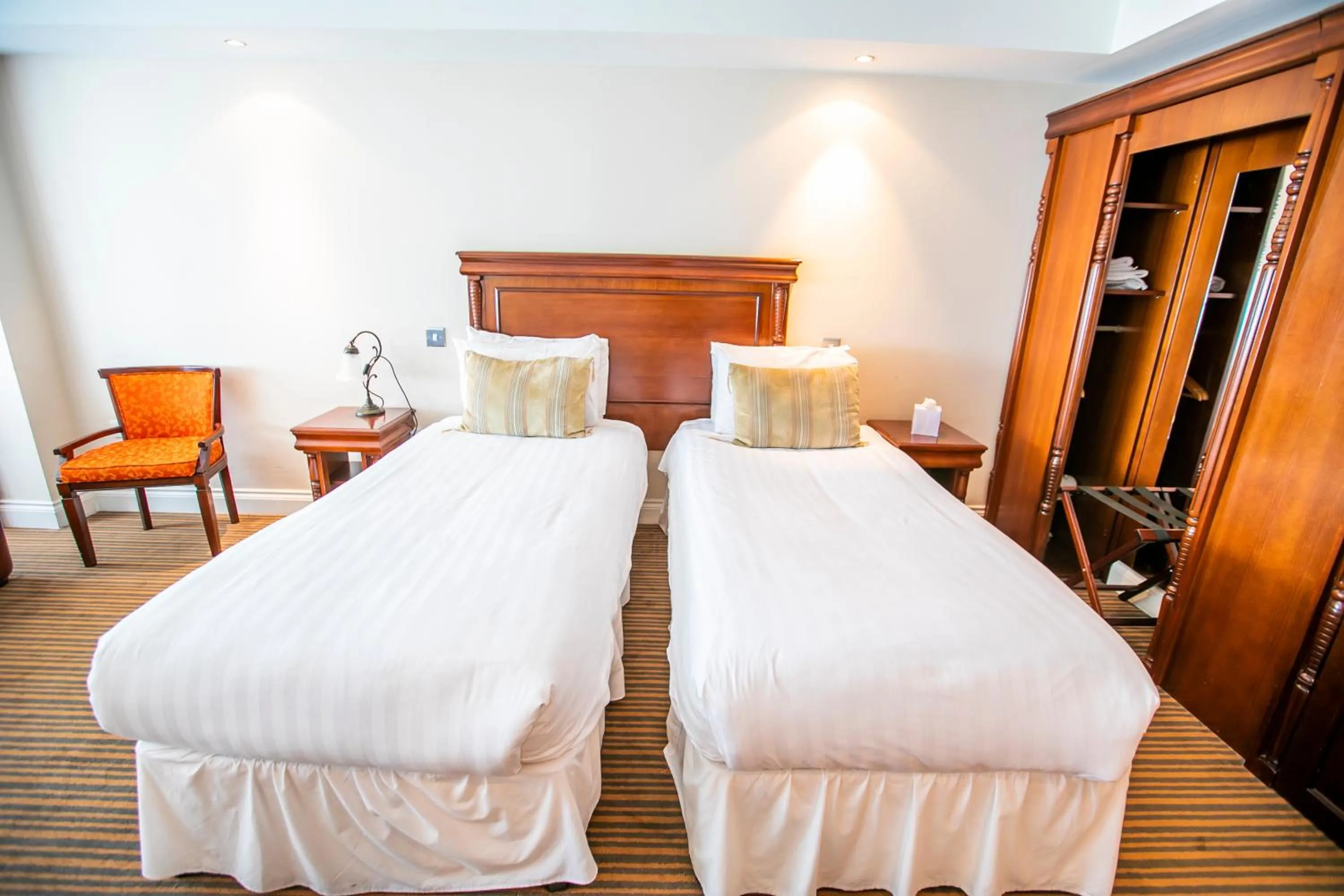 Bed in The Casa Hotel and Marco Pierre White Restaurant - Camberley West