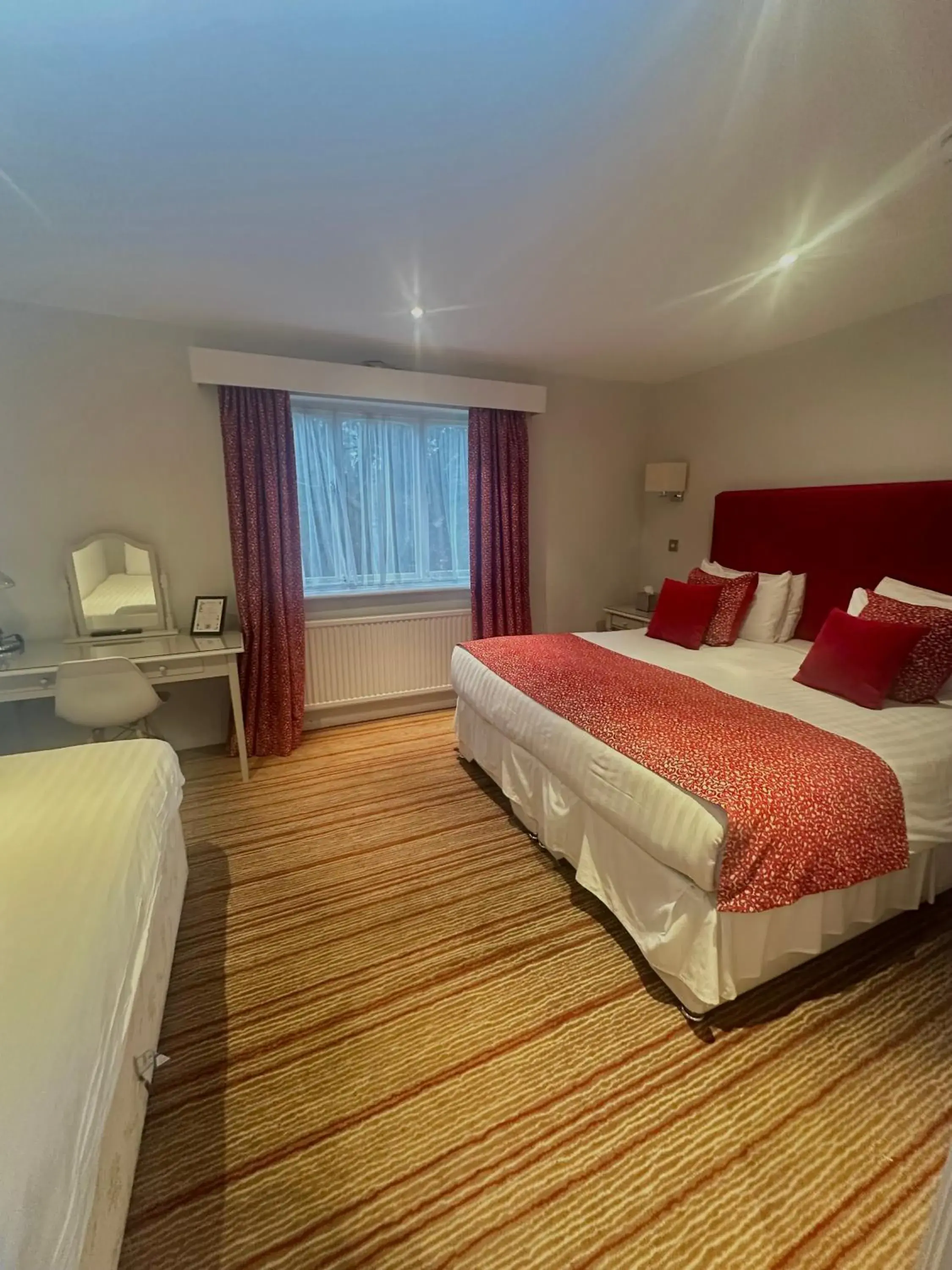 Deluxe Family Room with One King Bed and One Single Bed - Non-Smoking in The Casa Hotel, Sure Hotel Collection by Best Western Deluxe Family Room with One King Bed and One Single Bed - Non-Smoking in The Casa Hotel, Sure Hotel Collection by Best Western