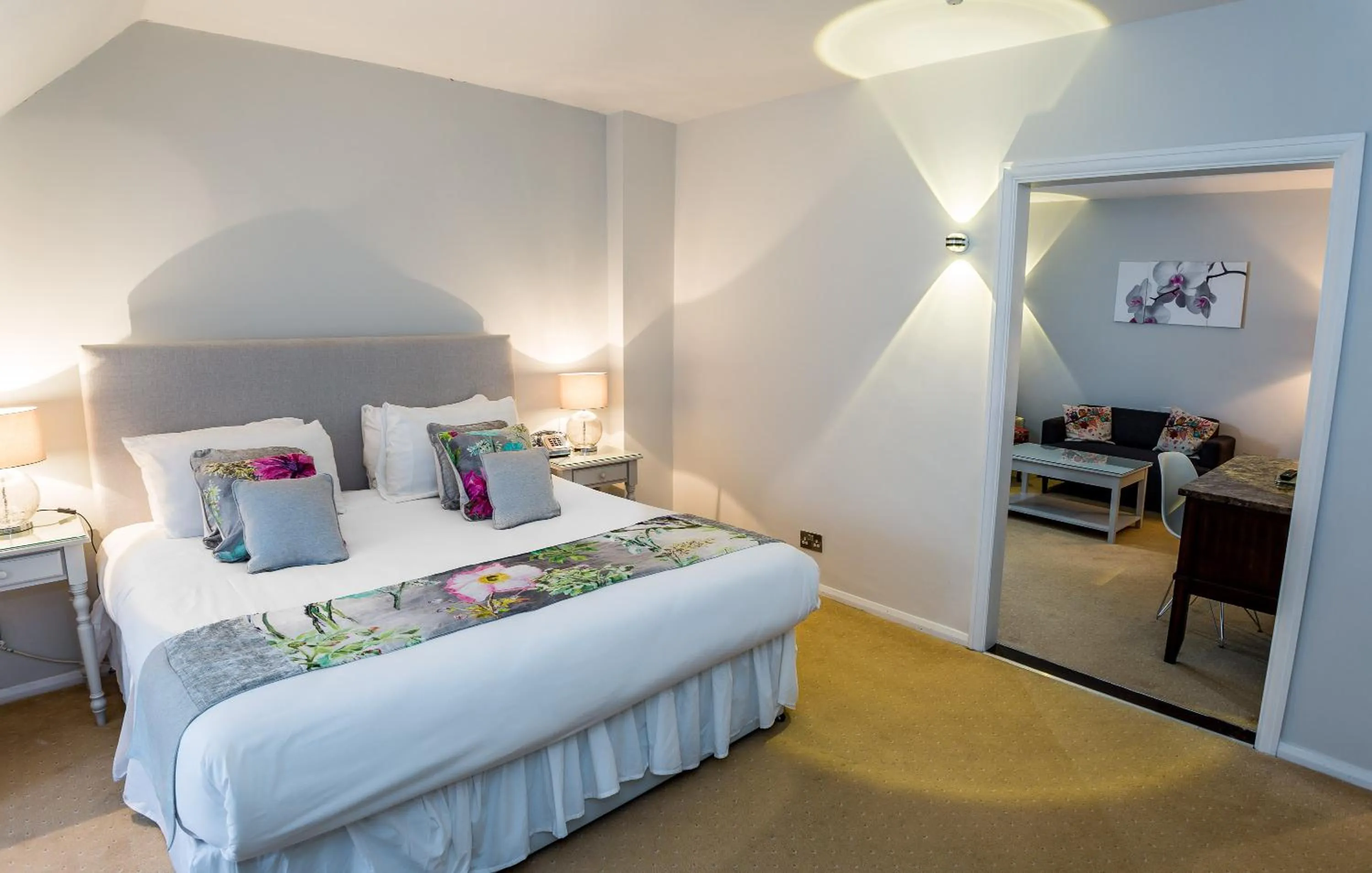 Bedroom, Bed in The Casa Hotel and Marco Pierre White Restaurant - Camberley West