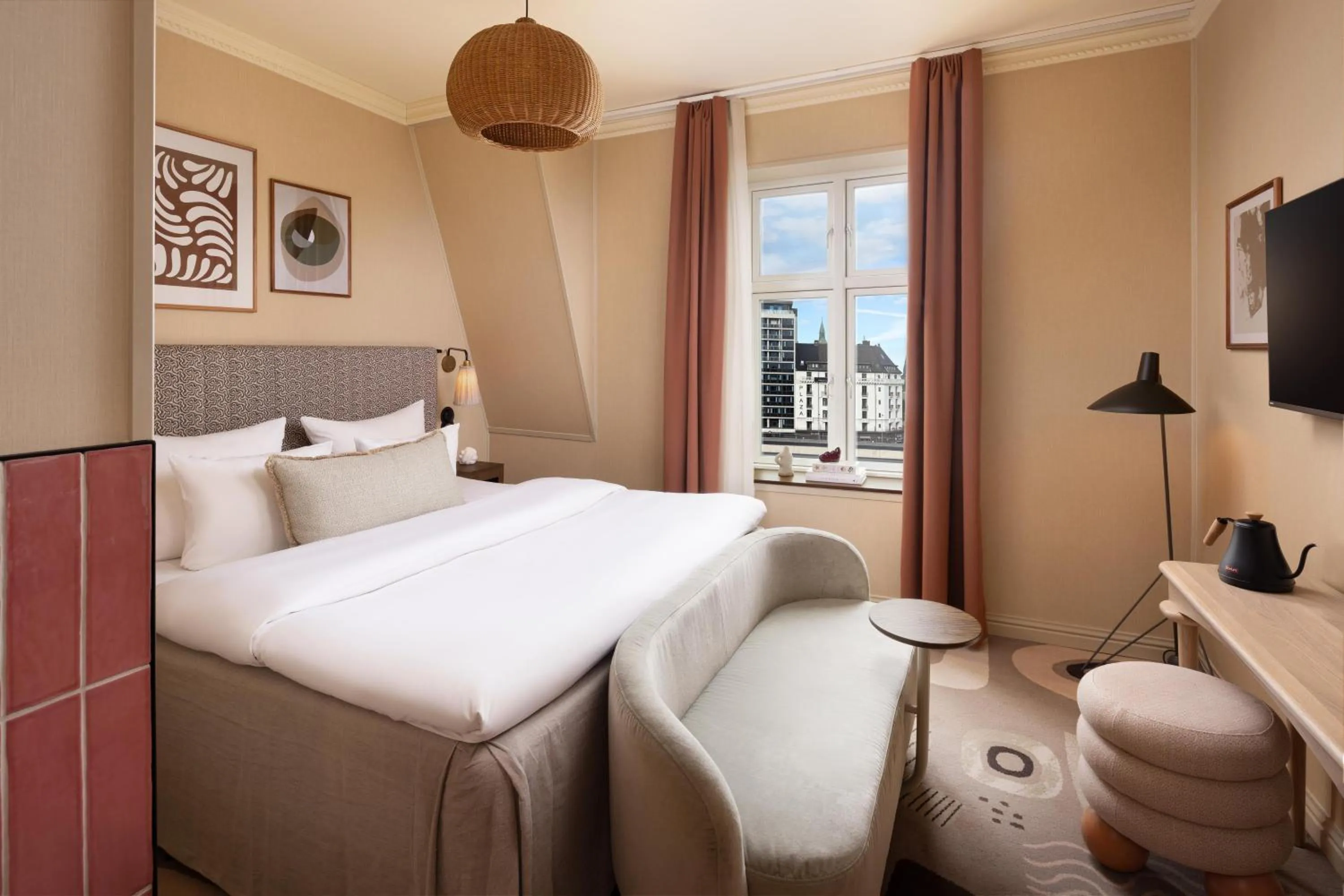 Bedroom, Bed in NH Copenhagen Grand Joanne