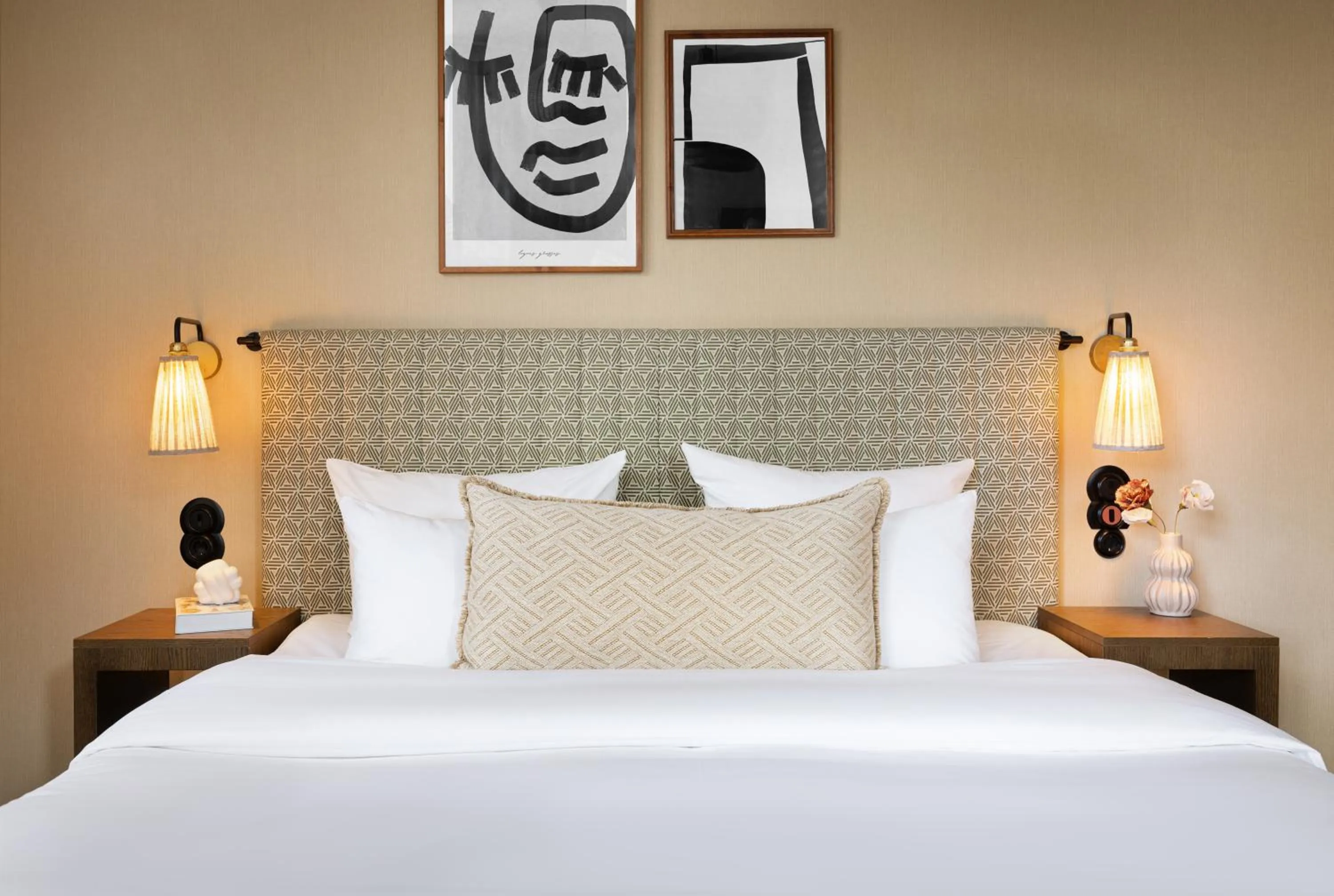 Bedroom, Bed in NH Copenhagen Grand Joanne