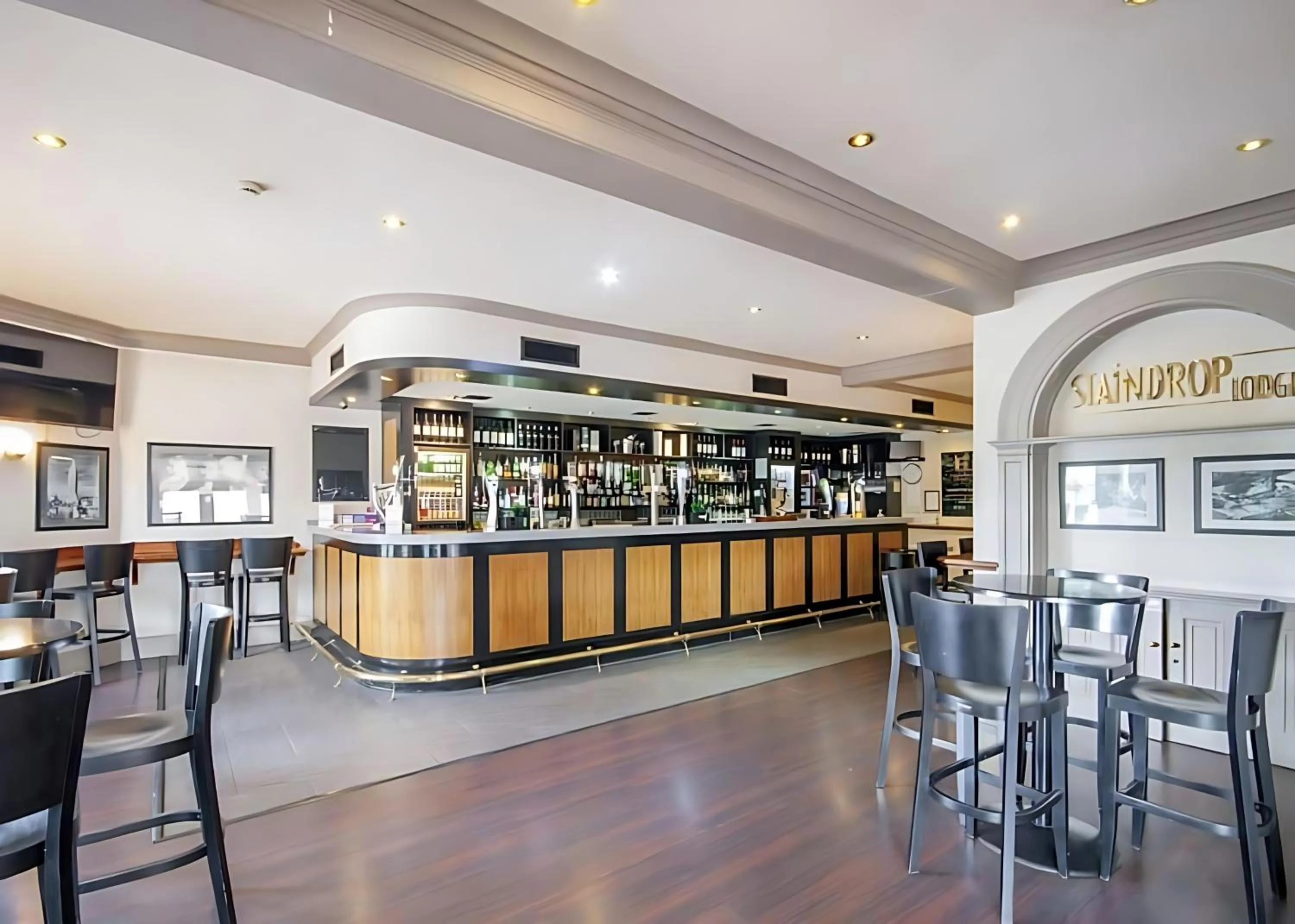 Lounge or bar in Staindrop Hotel