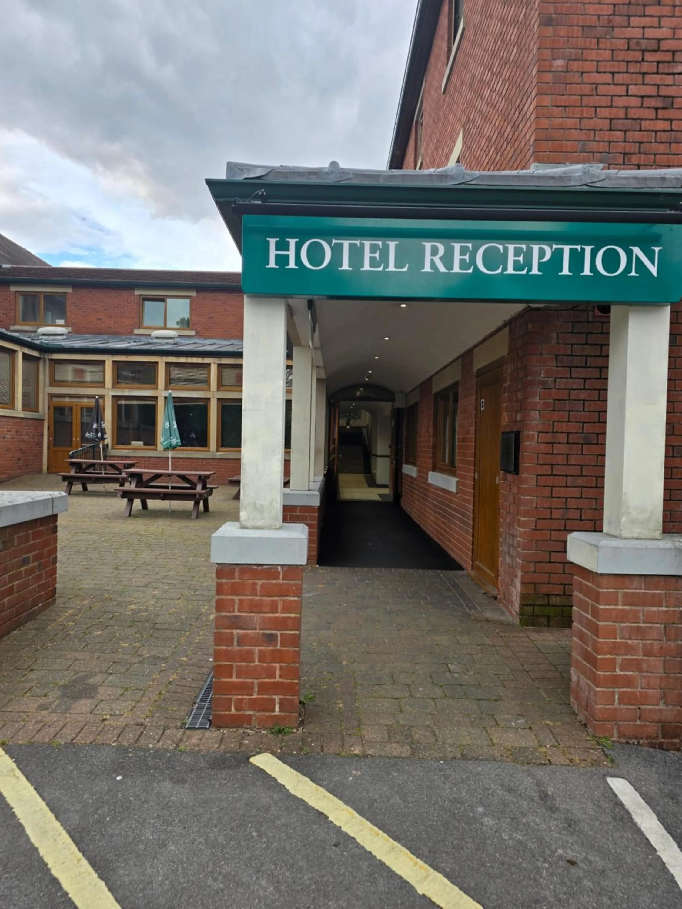 Text overlay in Staindrop Hotel