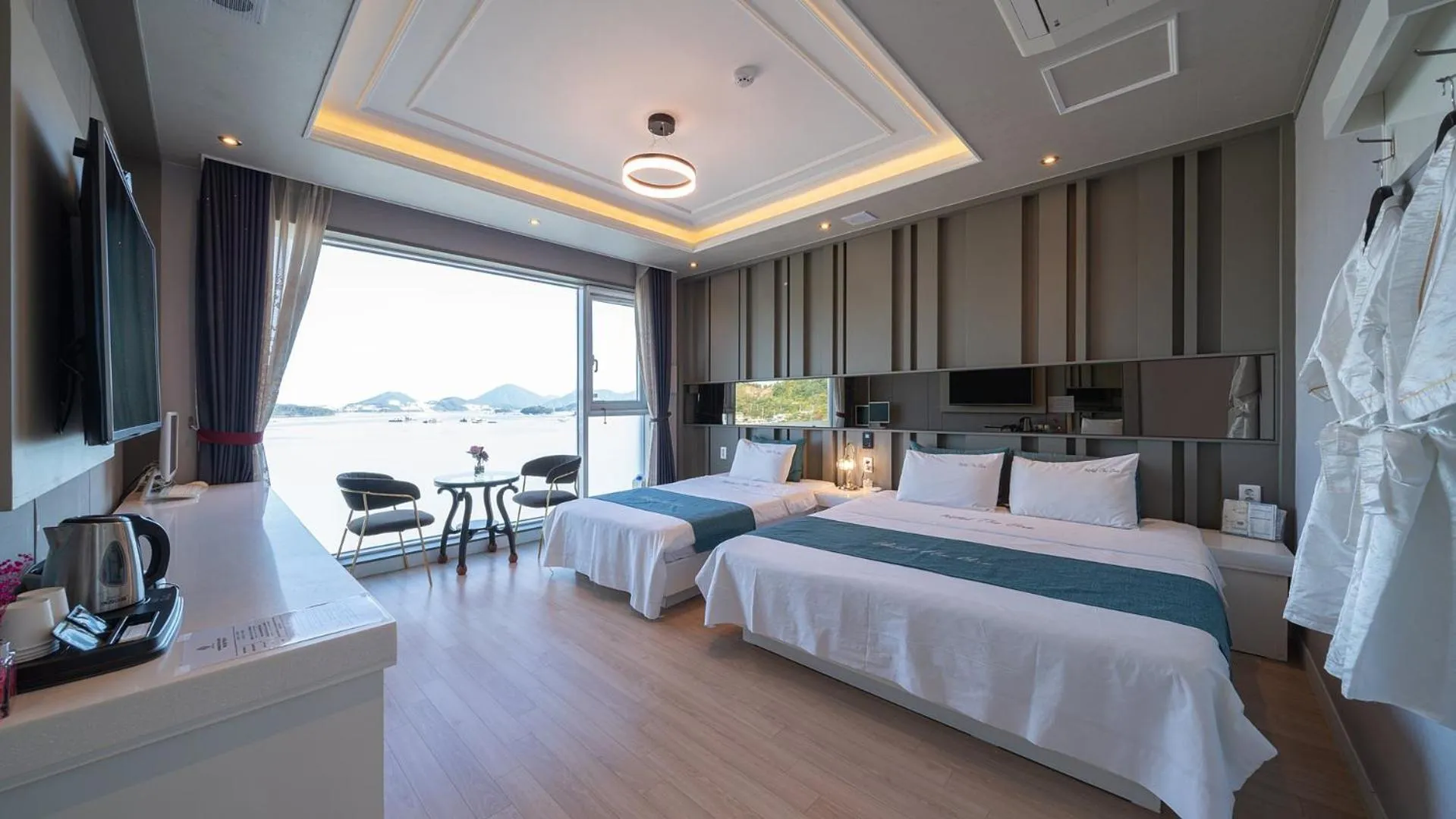 Bed in Hotel The One