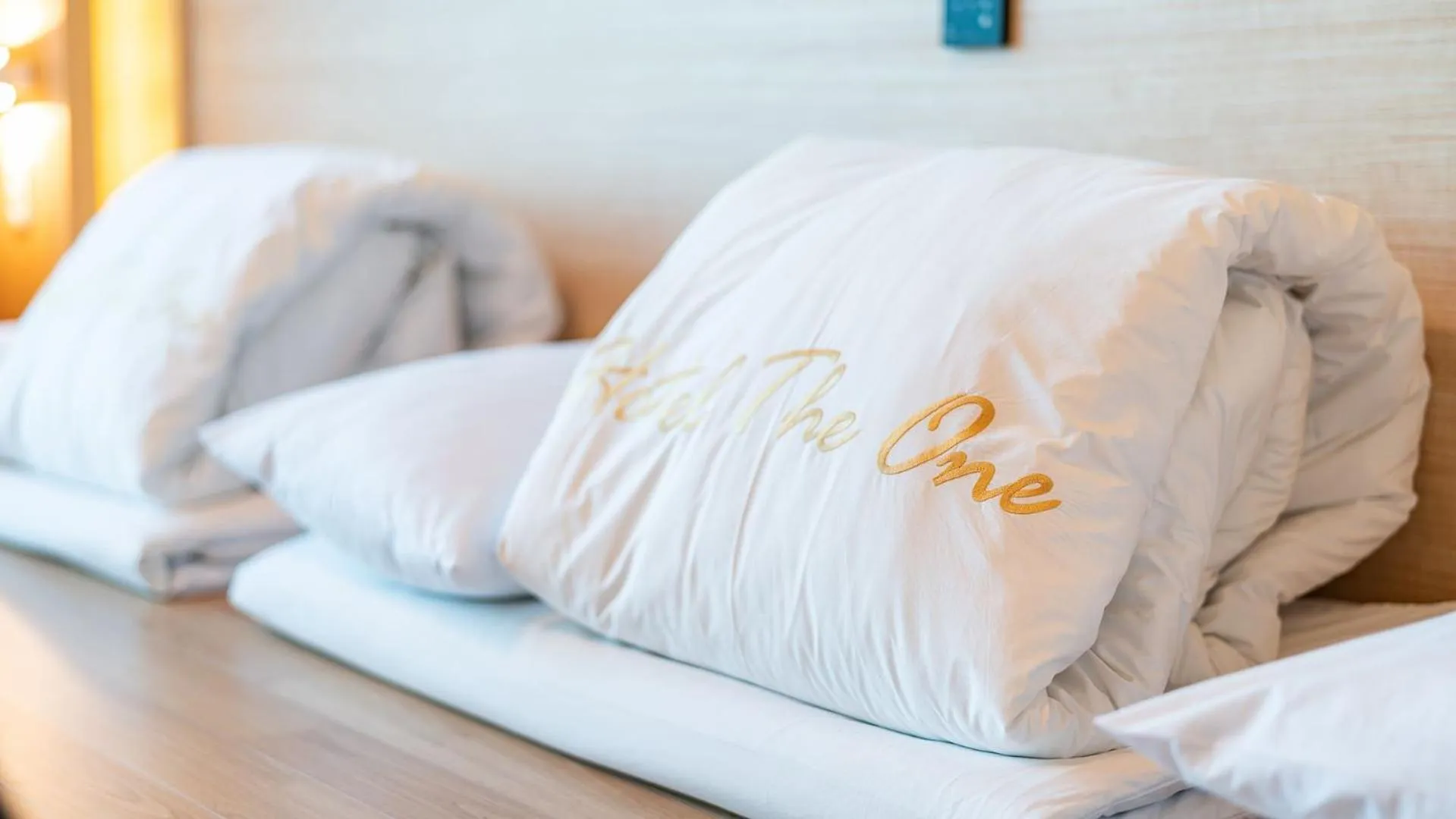 Bed in Hotel The One