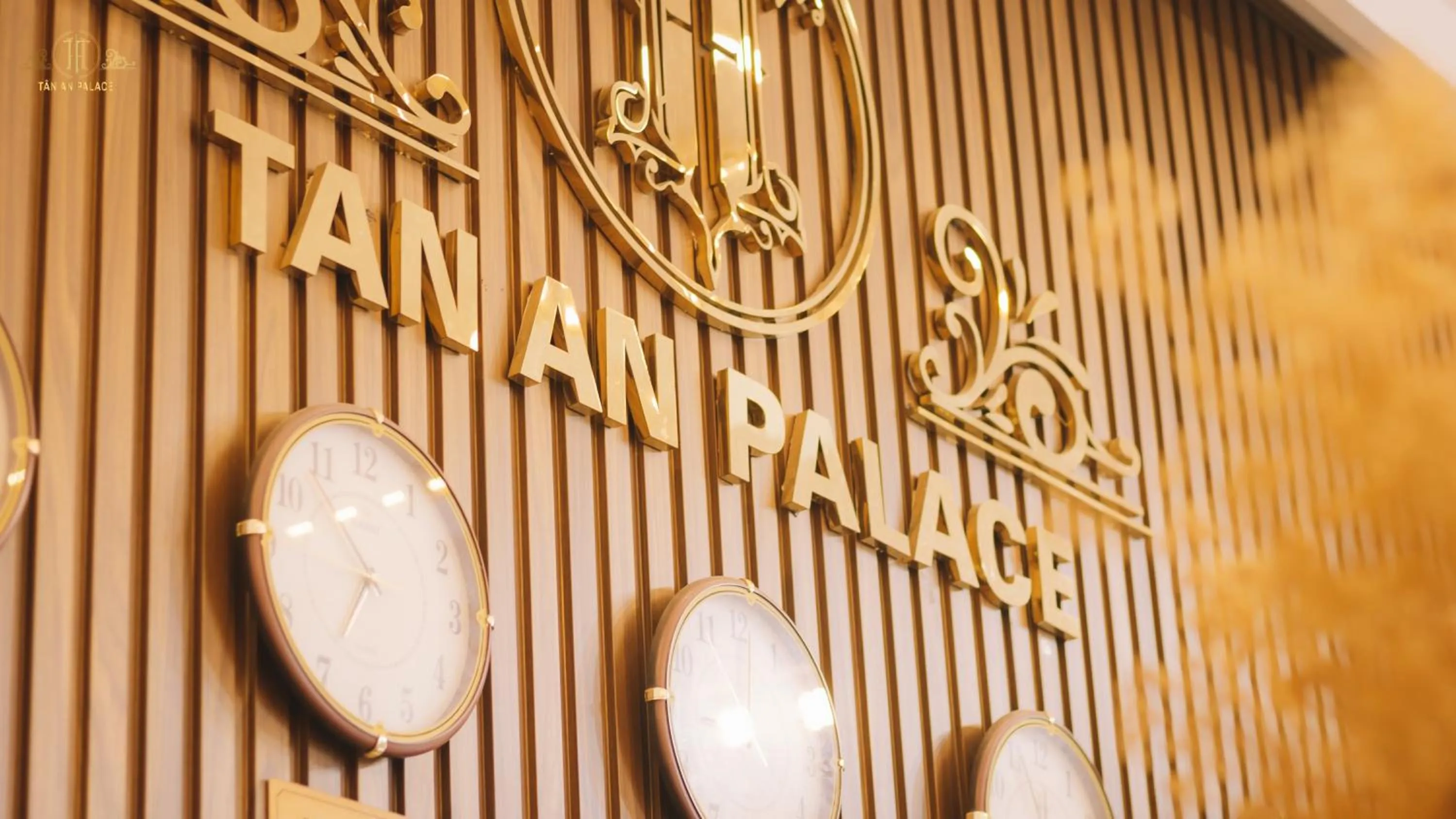 Property logo or sign in Tan An Palace