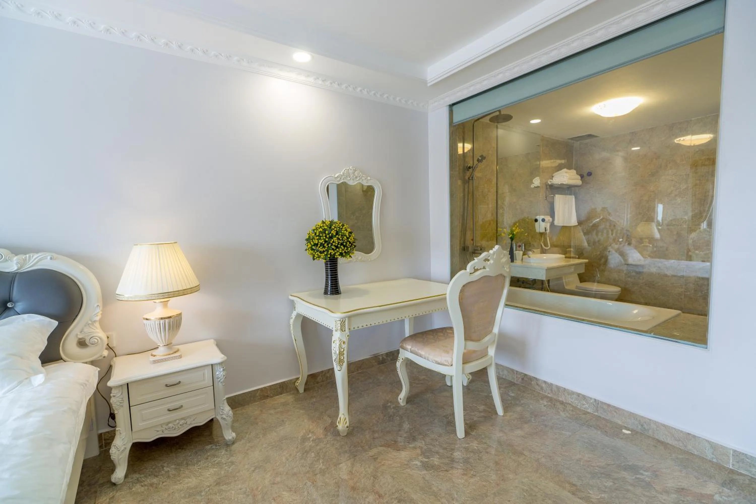 Library in Tan An Palace