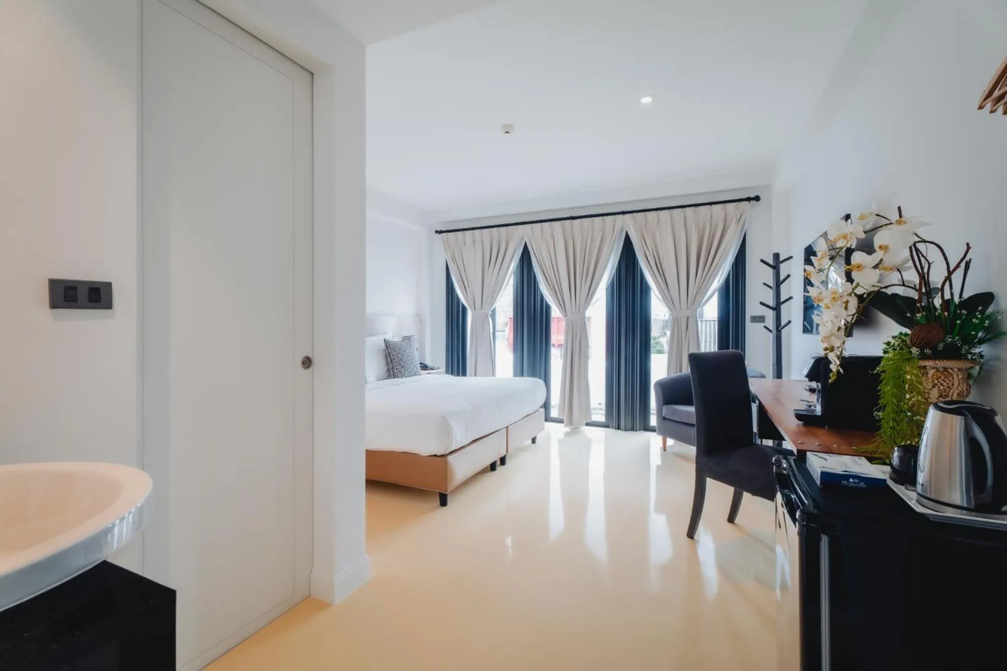 Photo of the whole room, Bed in Xinlor House - Phuket Old Town