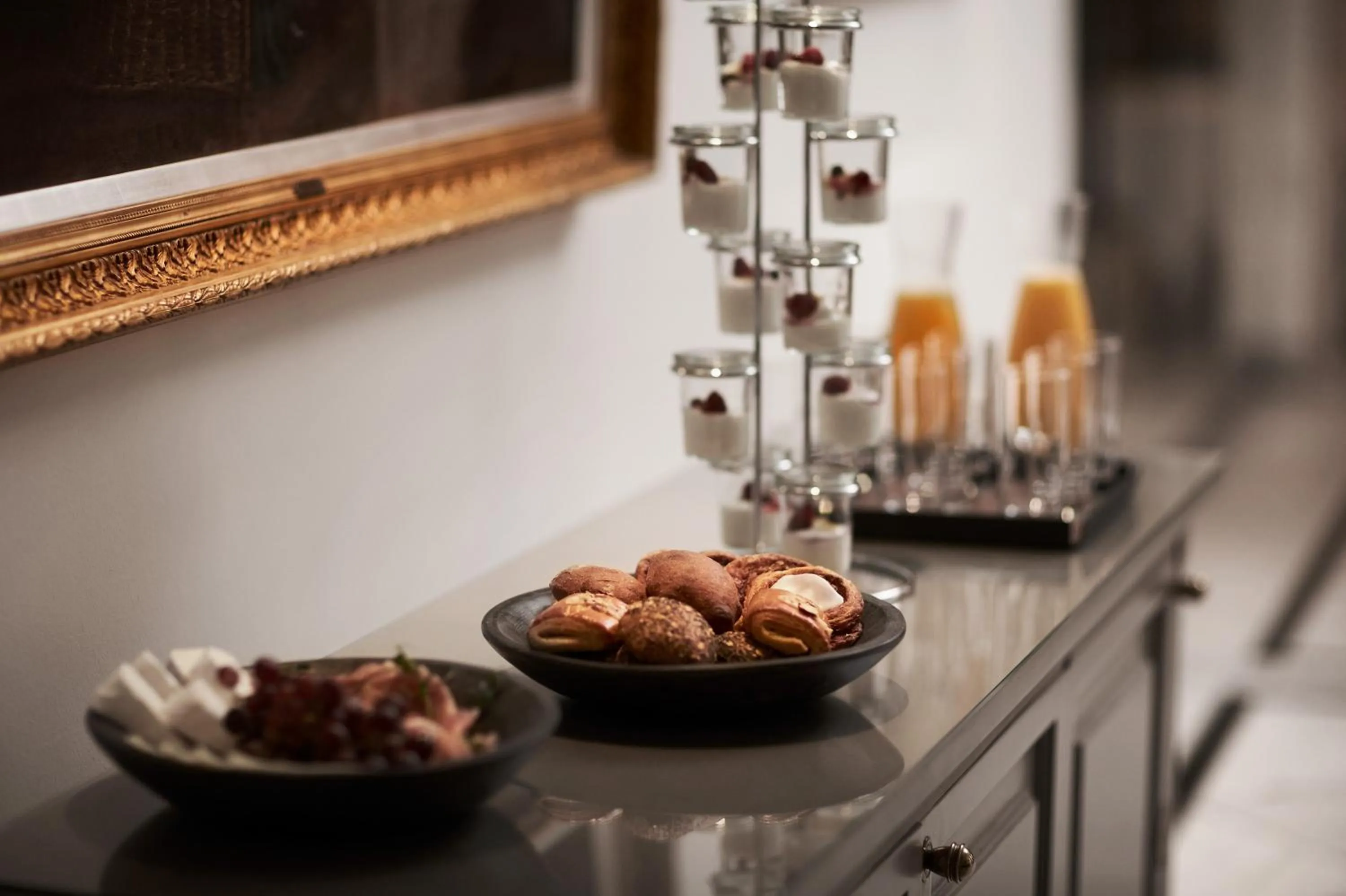 Food and drinks in Phoenix Copenhagen