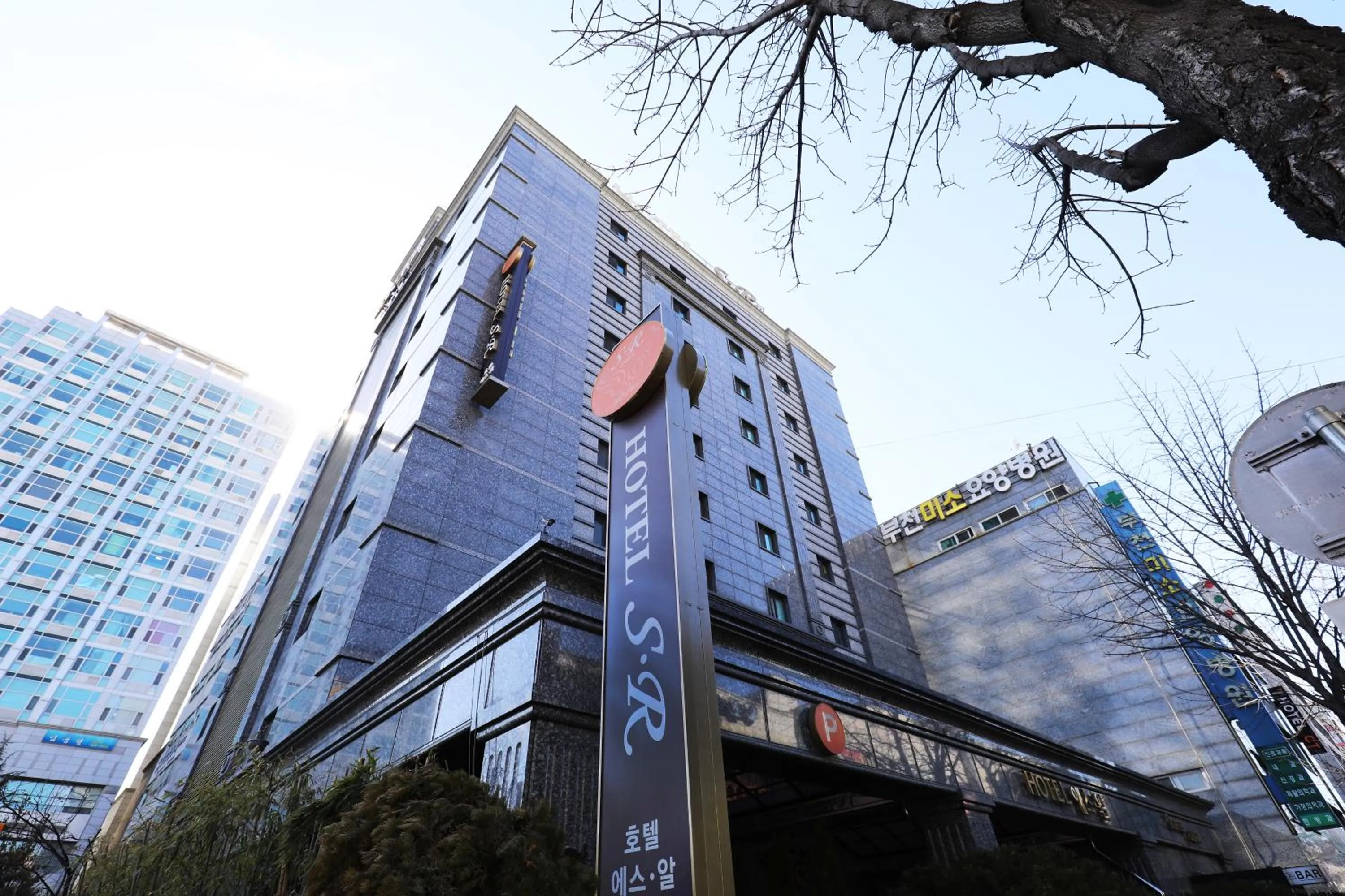 Property building in Bucheon SR Hotel